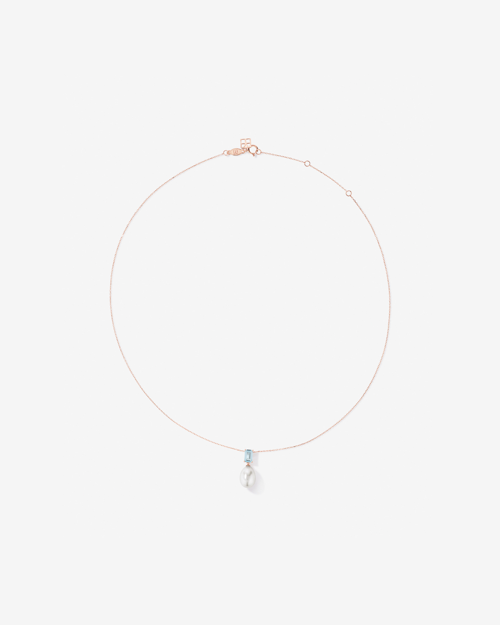 Collier pendentif en or rose 10 carats, orné d'aigue-marine et de perles de culture d'eau douce.