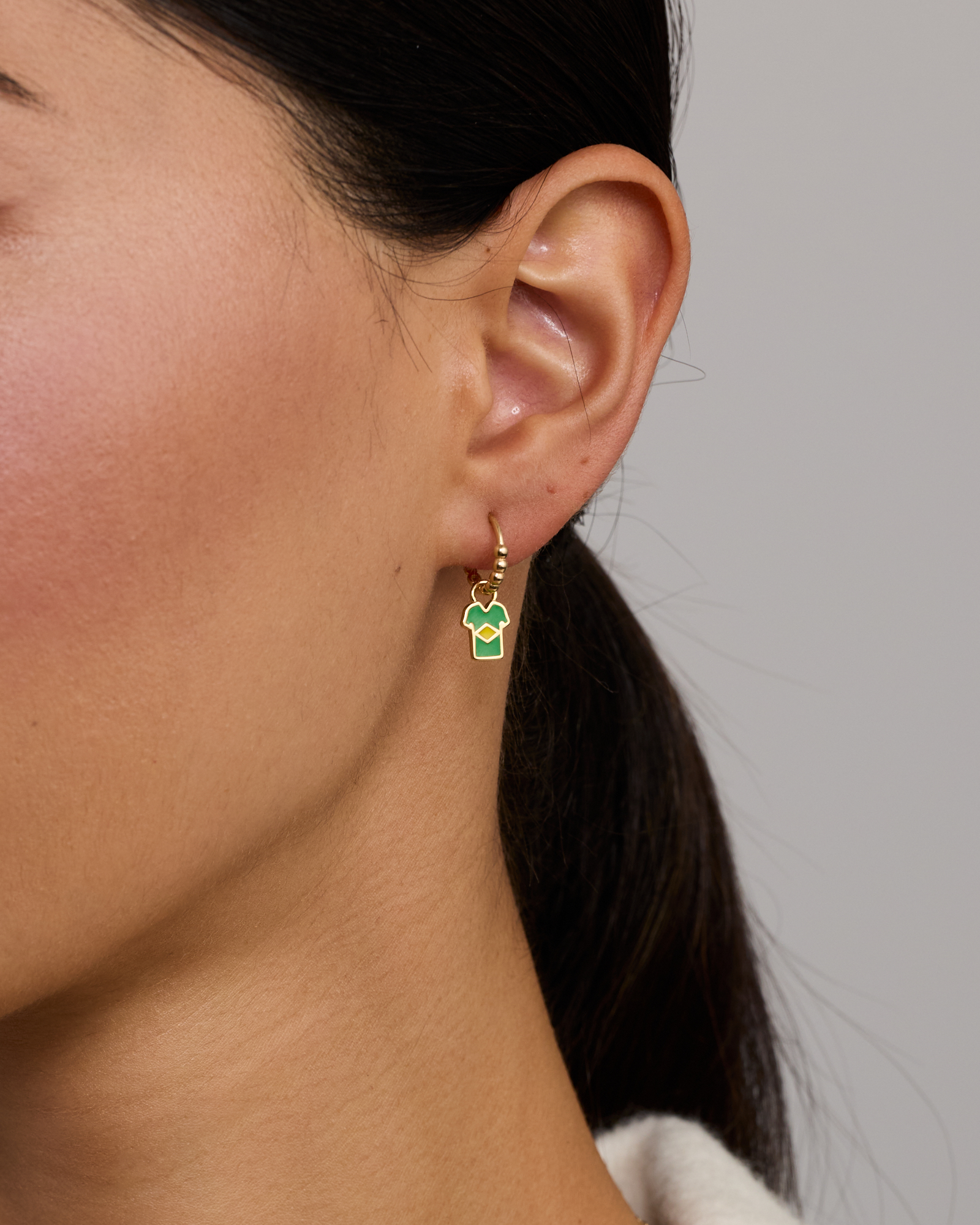 Charme de boucle d’oreille en maillot du Brésil en Vermeil 18Kt