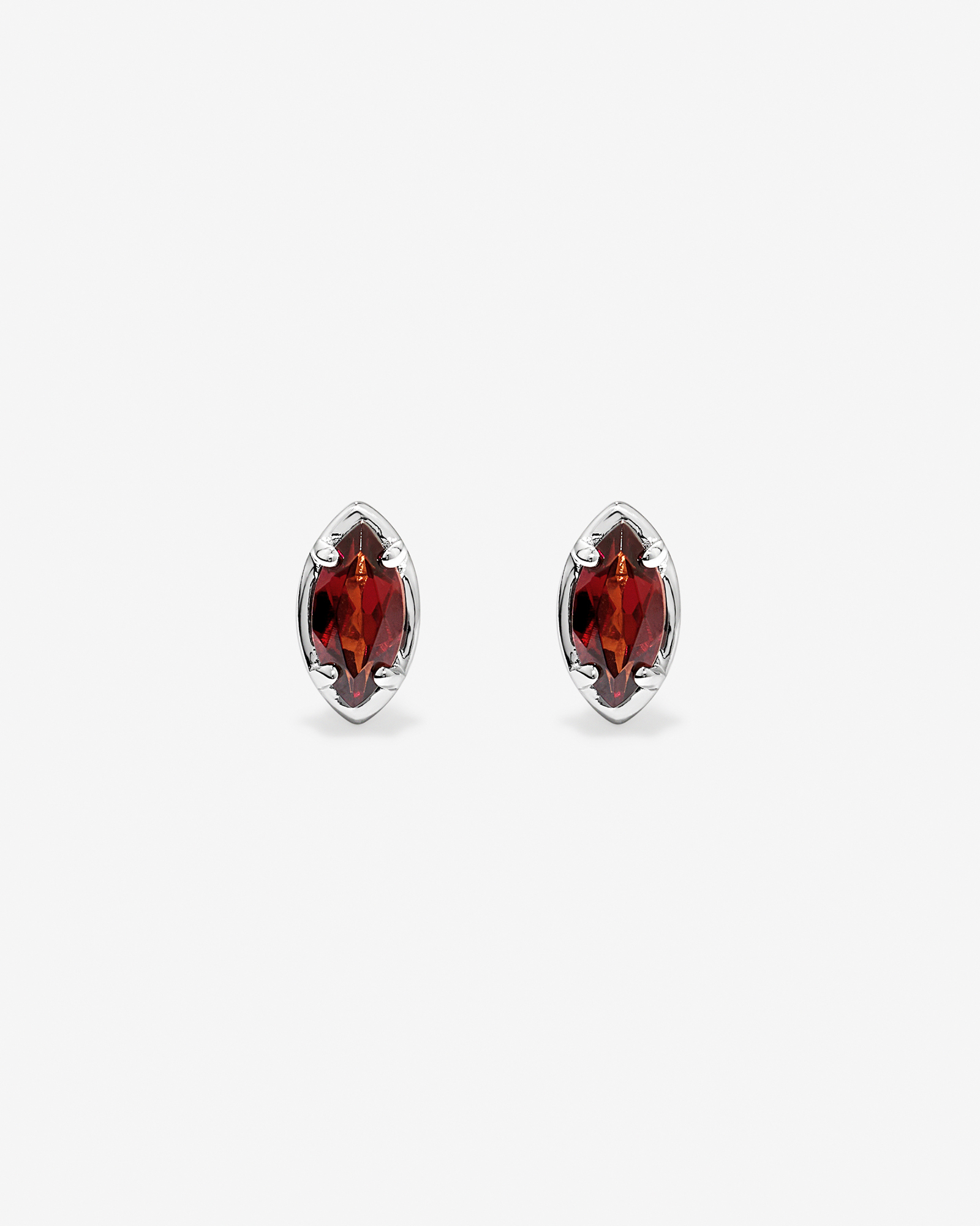 Boucles d’oreilles en grenat taille marquise en argent sterling