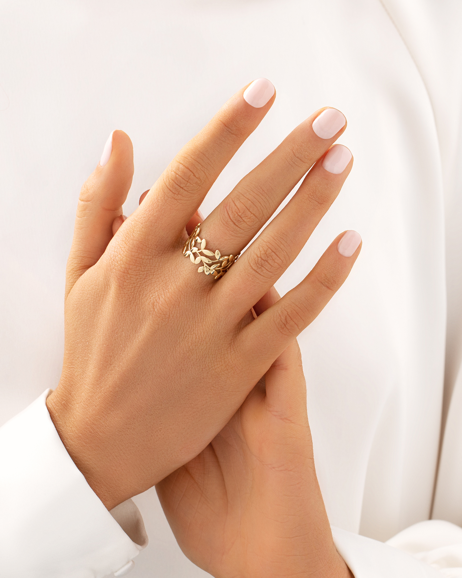 Olive Leaf Ring in 10kt Yellow Gold