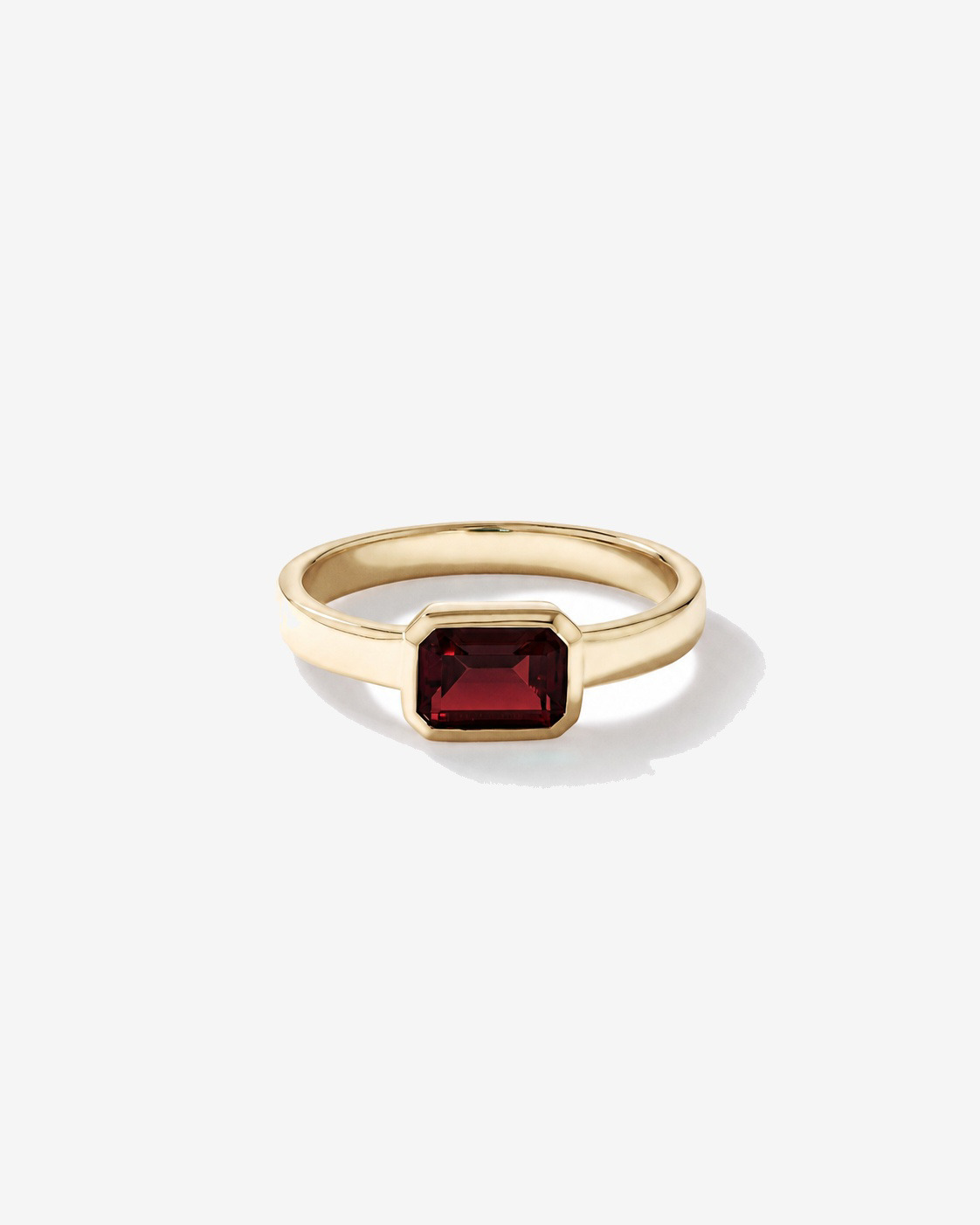 Garnet Bezel Ring 10kt Yellow Gold