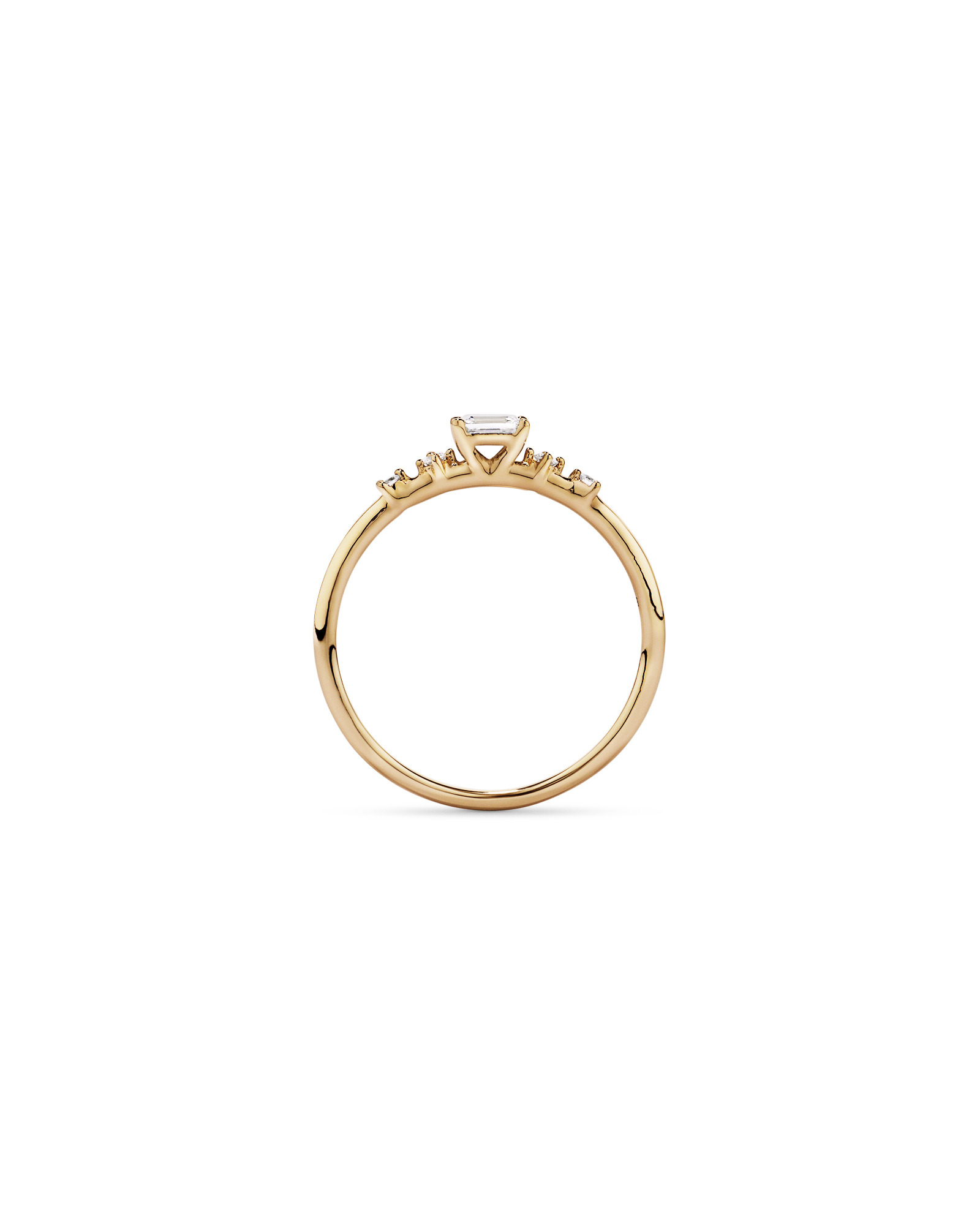 Bague de promesse en or jaune 10 carats avec diamants laboratoire (poids total 0,20 carat) taille émeraude et brillant ronde