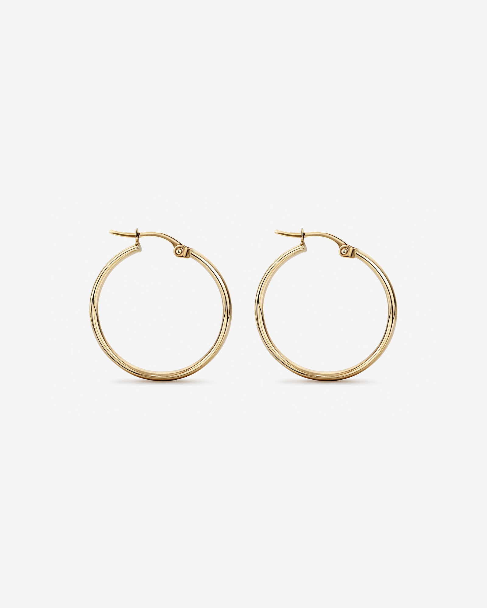 20mm Round Hoop Earrings in 10kt Yellow Gold