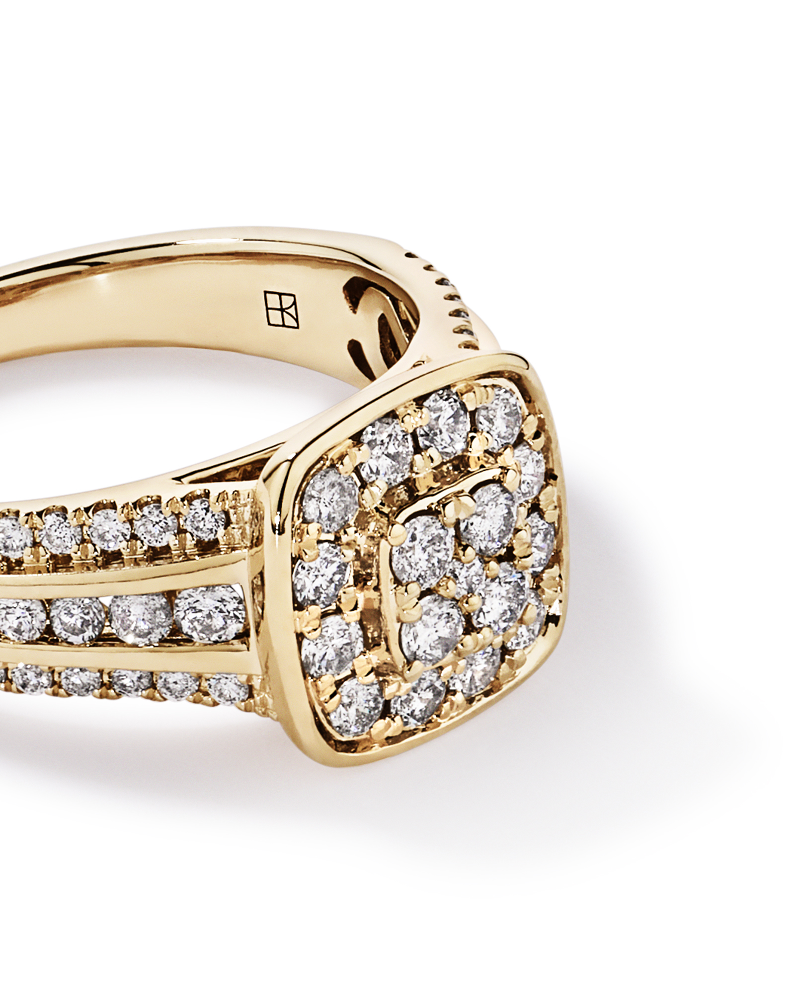 0.85 Carat TW Cushion-Shaped Diamond Cluster Ring 10kt Yellow Gold