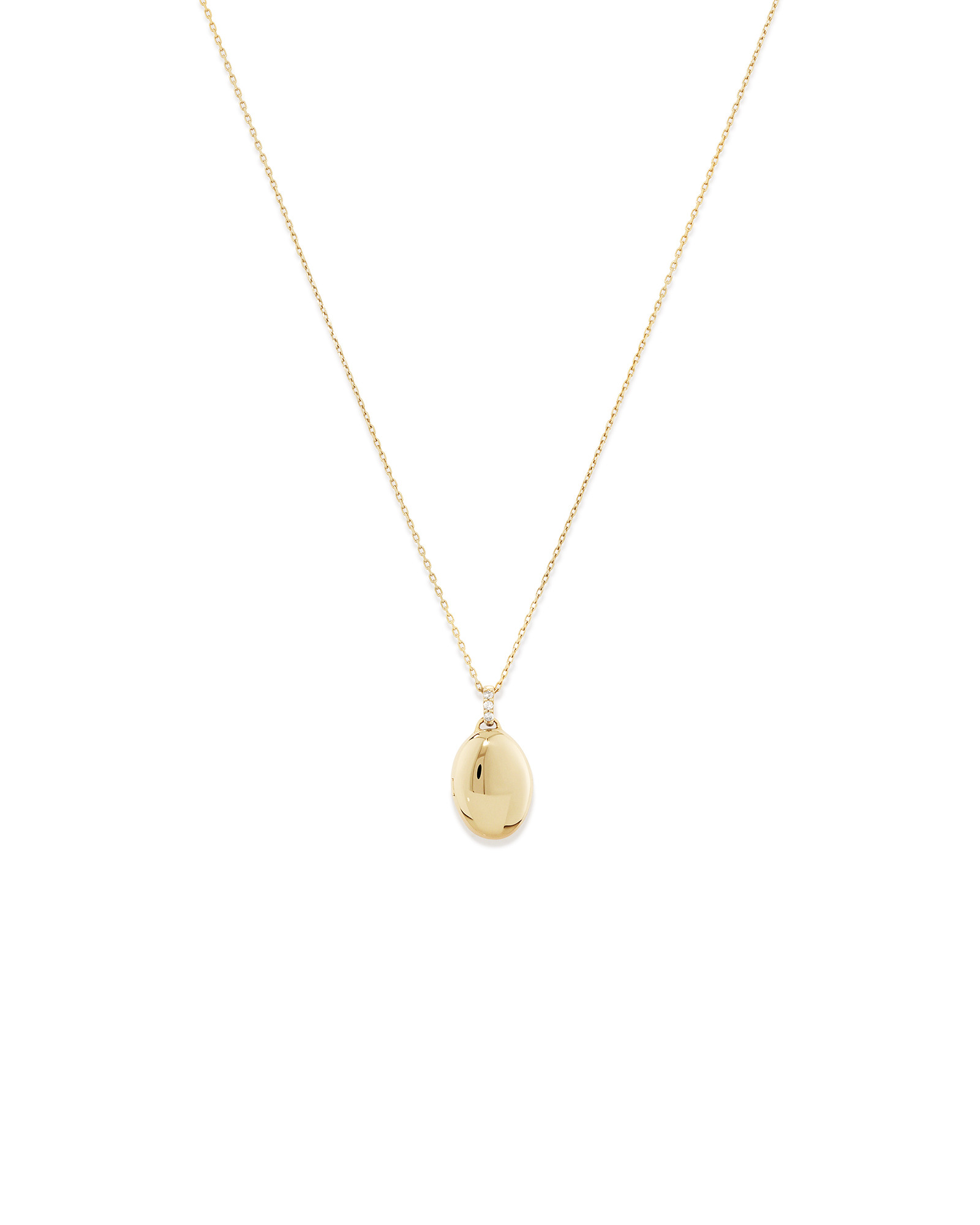 Diamond Accent Oval locket in 10kt Yellow Gold
