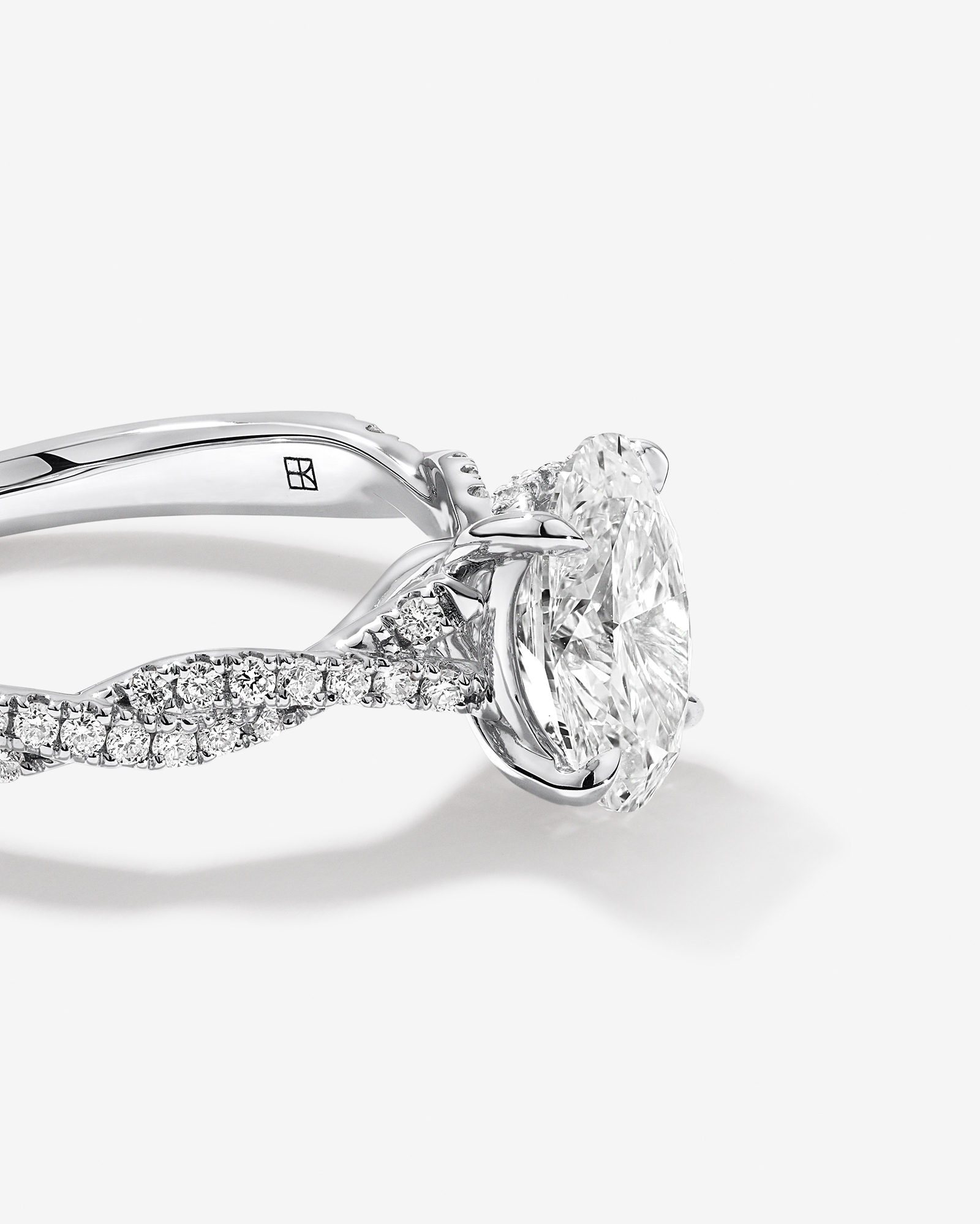 1.70 Carat TW Oval Cut Lab-Grown Diamond Twist Band Engagement Ring 14kt White Gold