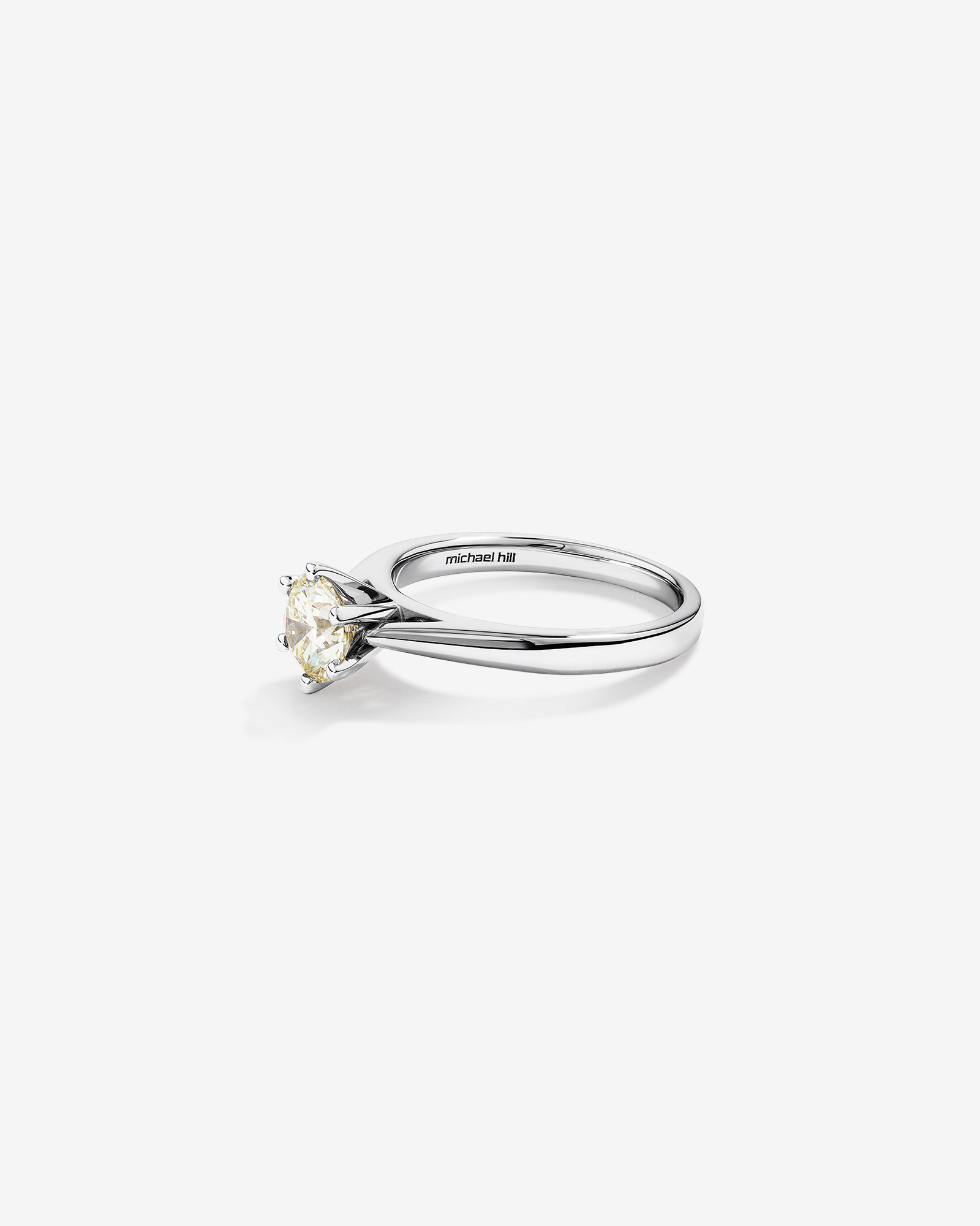 Bague de fiançailles solitaire certifiée avec un diamant de 1 carat TW en or blanc 14 carats