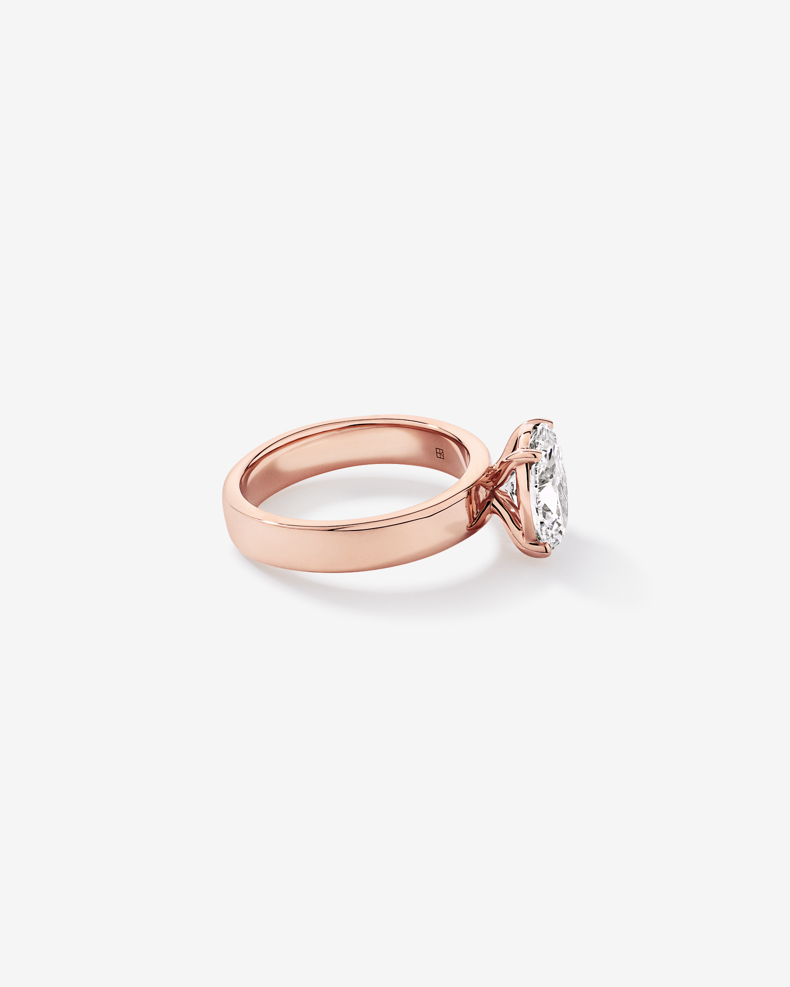 2.00TW Oval Laboratory-Grown Diamond Solitaire Ring 14kt Rose Gold