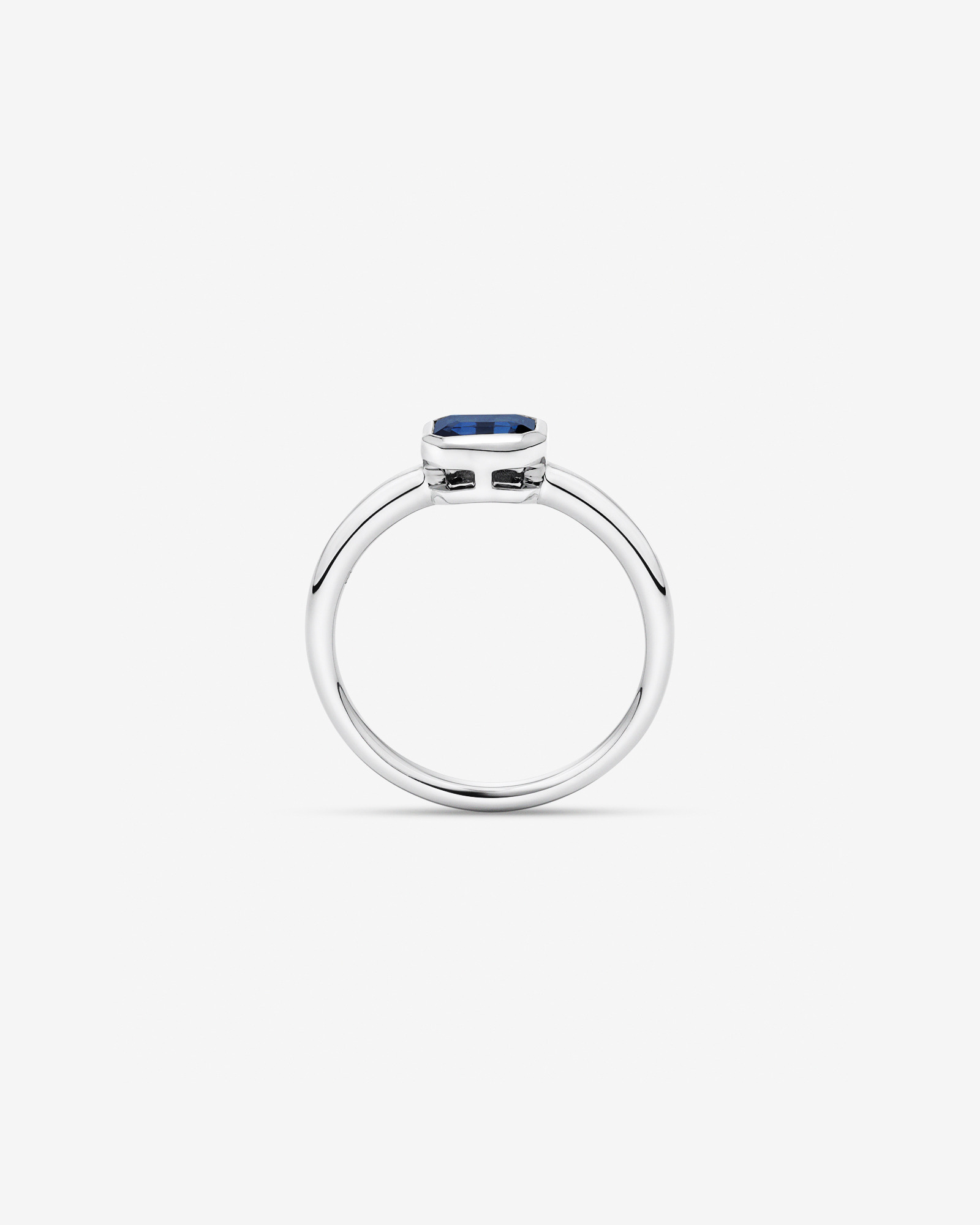 Australian Sapphire Emerald Cut Bezel Set Ring 10kt Gold