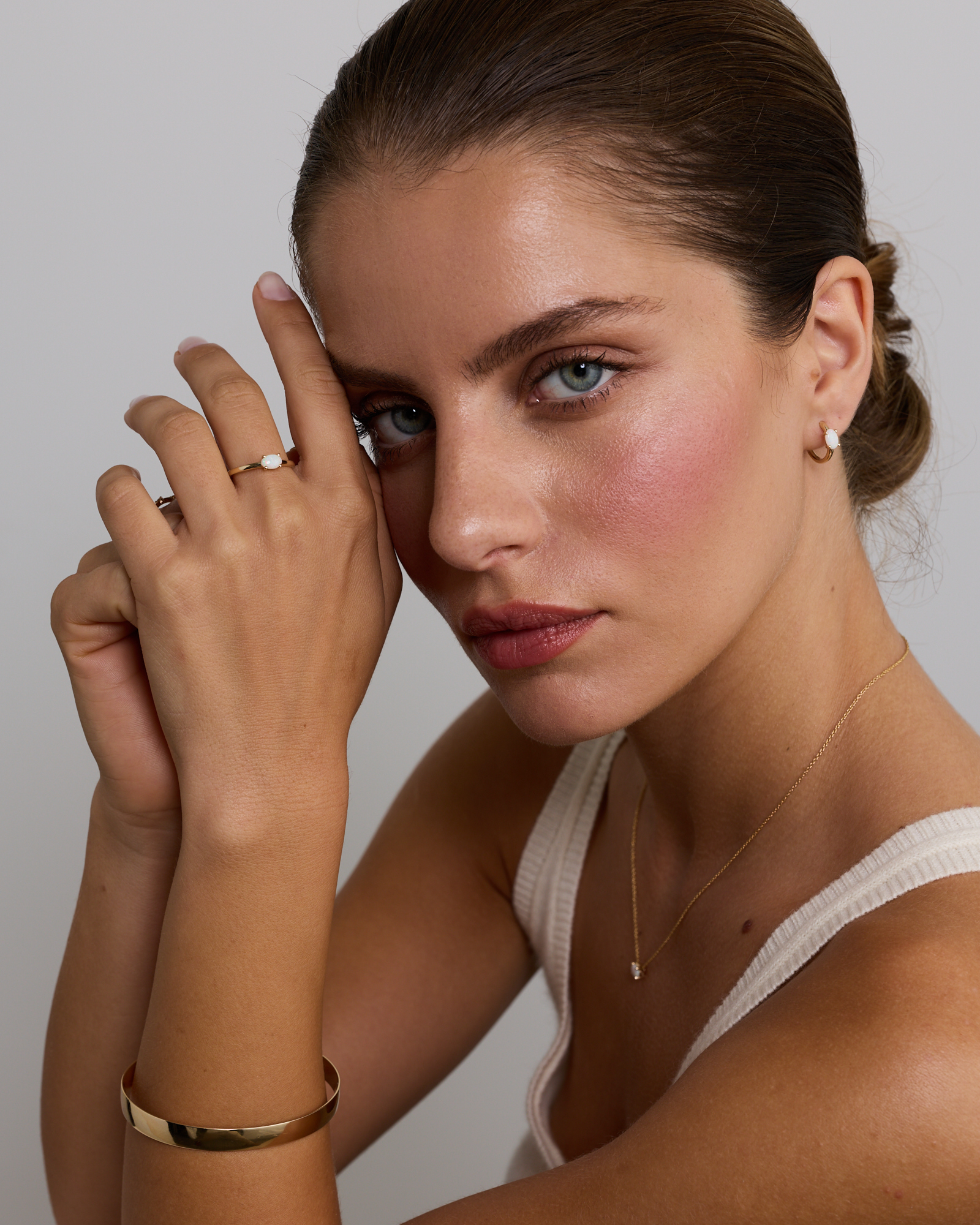 Australian Opal East-West Ring 10kt Yellow Gold
