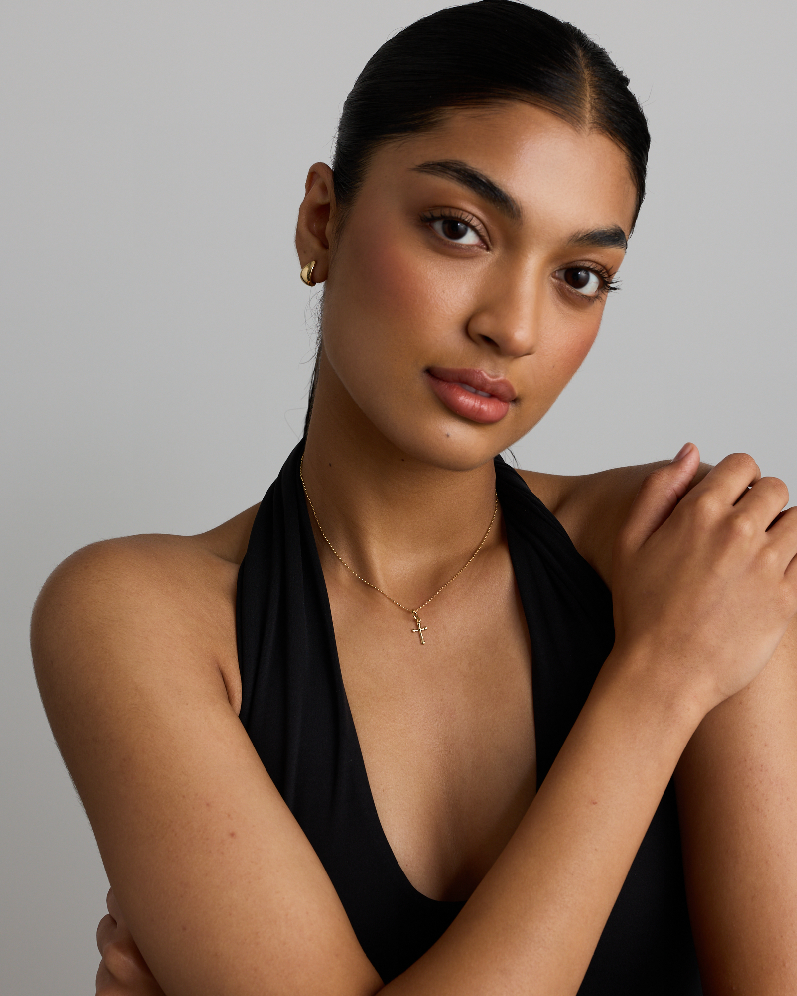 Cross Pendant in 10kt Yellow Gold