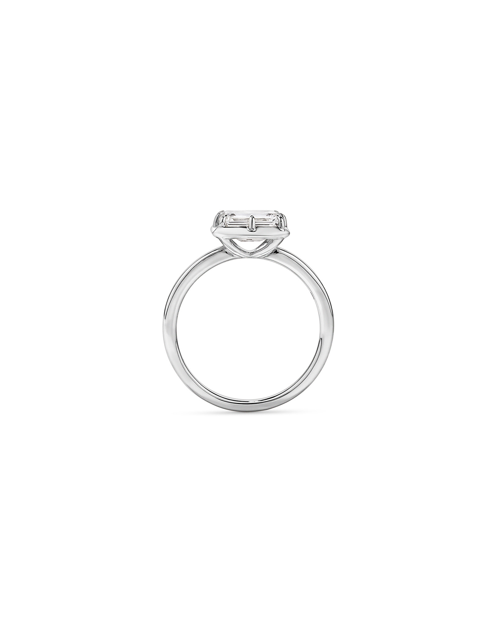 1.50TW Emerald Cut Laboratory-Grown Diamond Solitaire Ring 14kt Gold