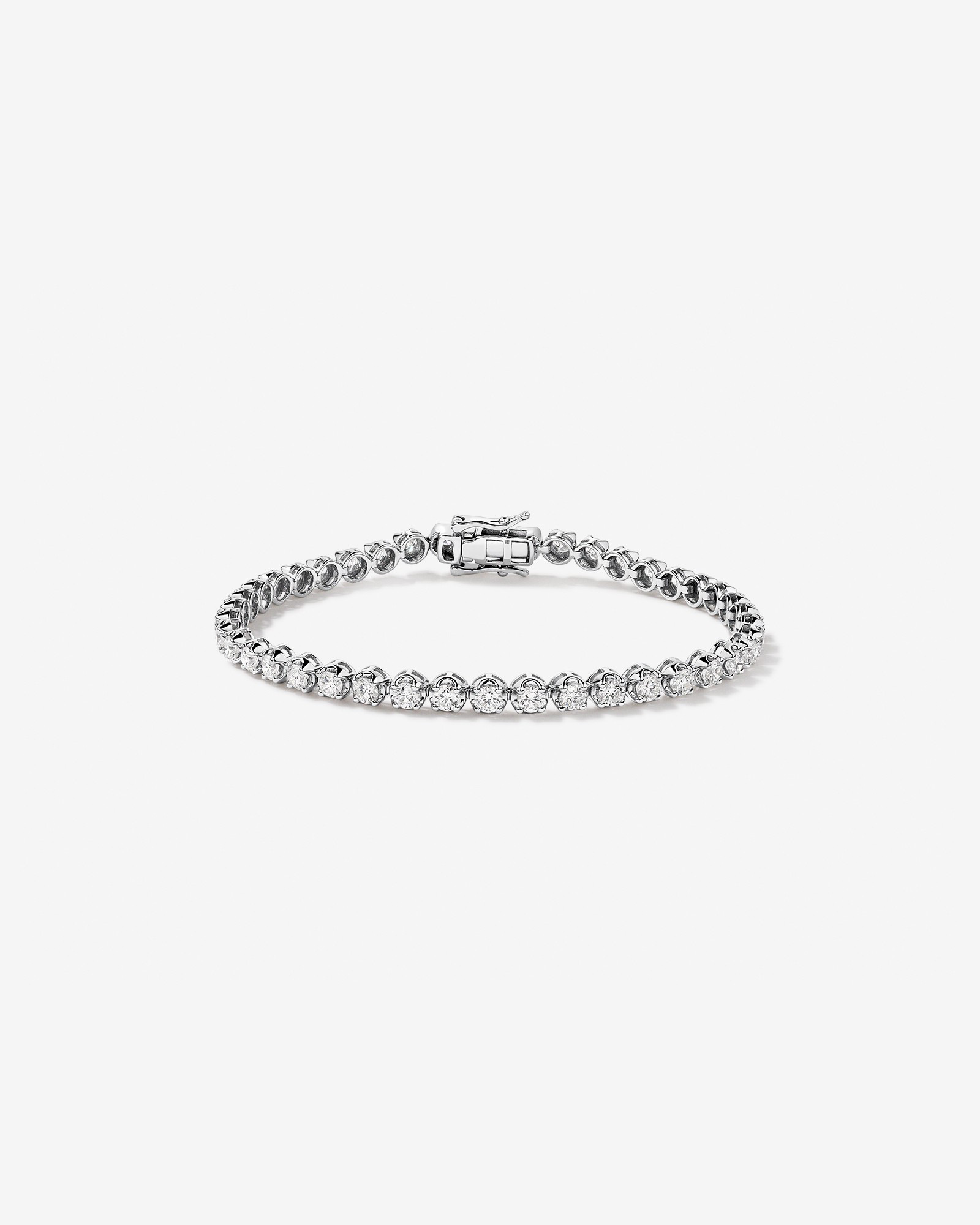 Bracelet de tennis en diamant cultivé en laboratoire de 4,00 carats en or 10 carats