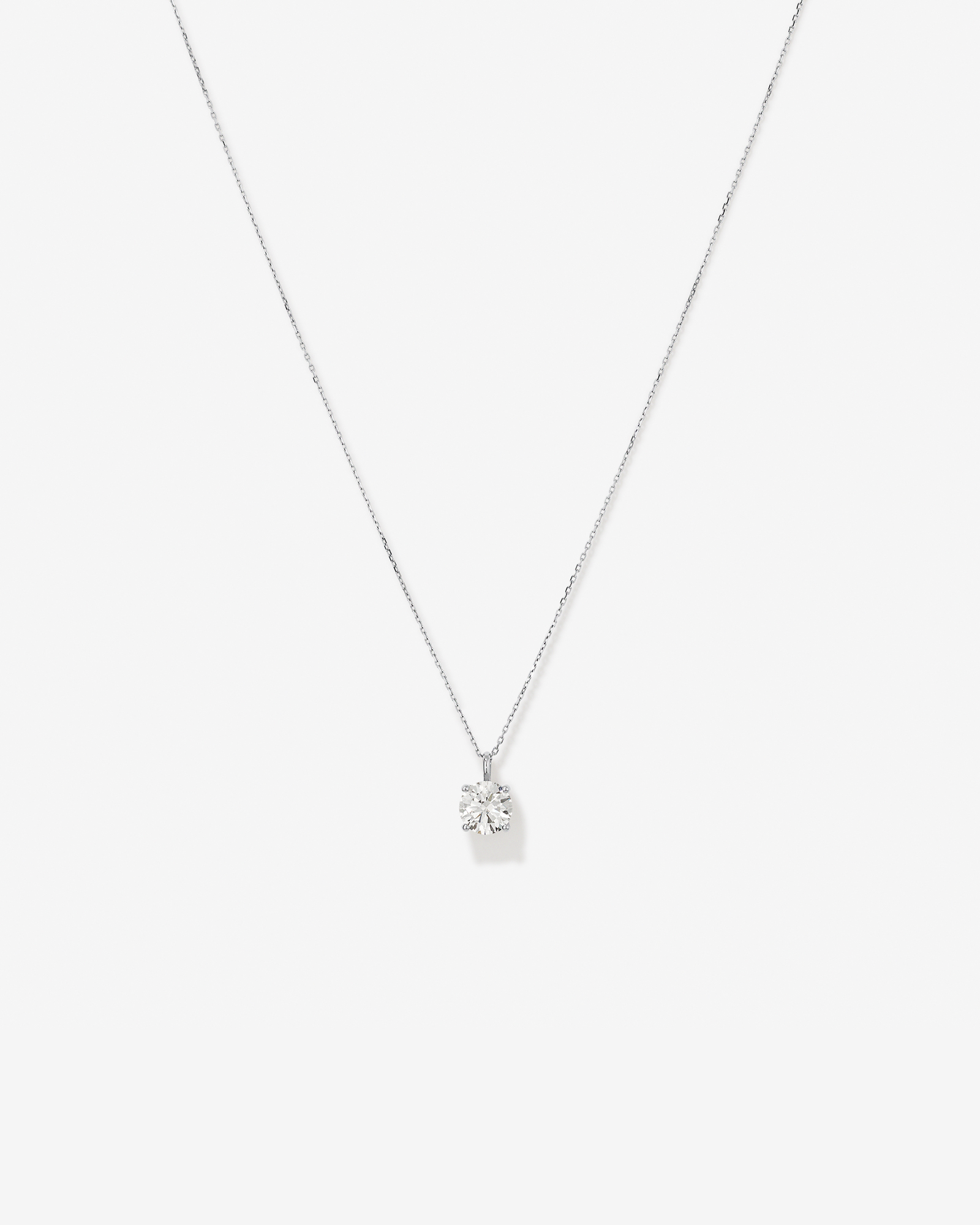 Pendentif solitaire en diamant cultivé en laboratoire TW de 1,50 carat en or blanc 14 carats