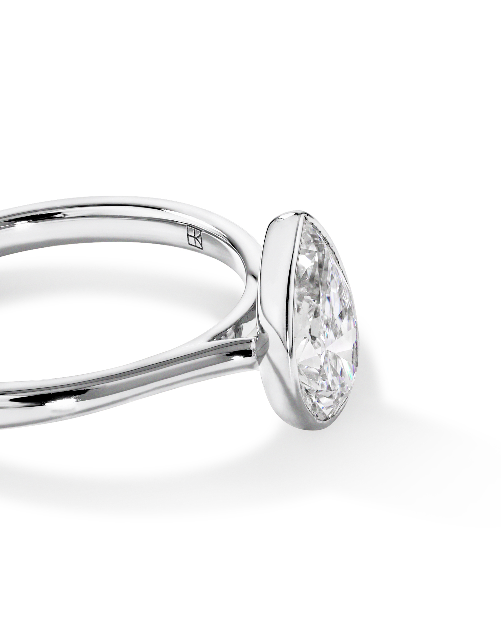 Bague de fiançailles en or blanc 14 carats en or blanc 14 carats en or blanc 14 carats