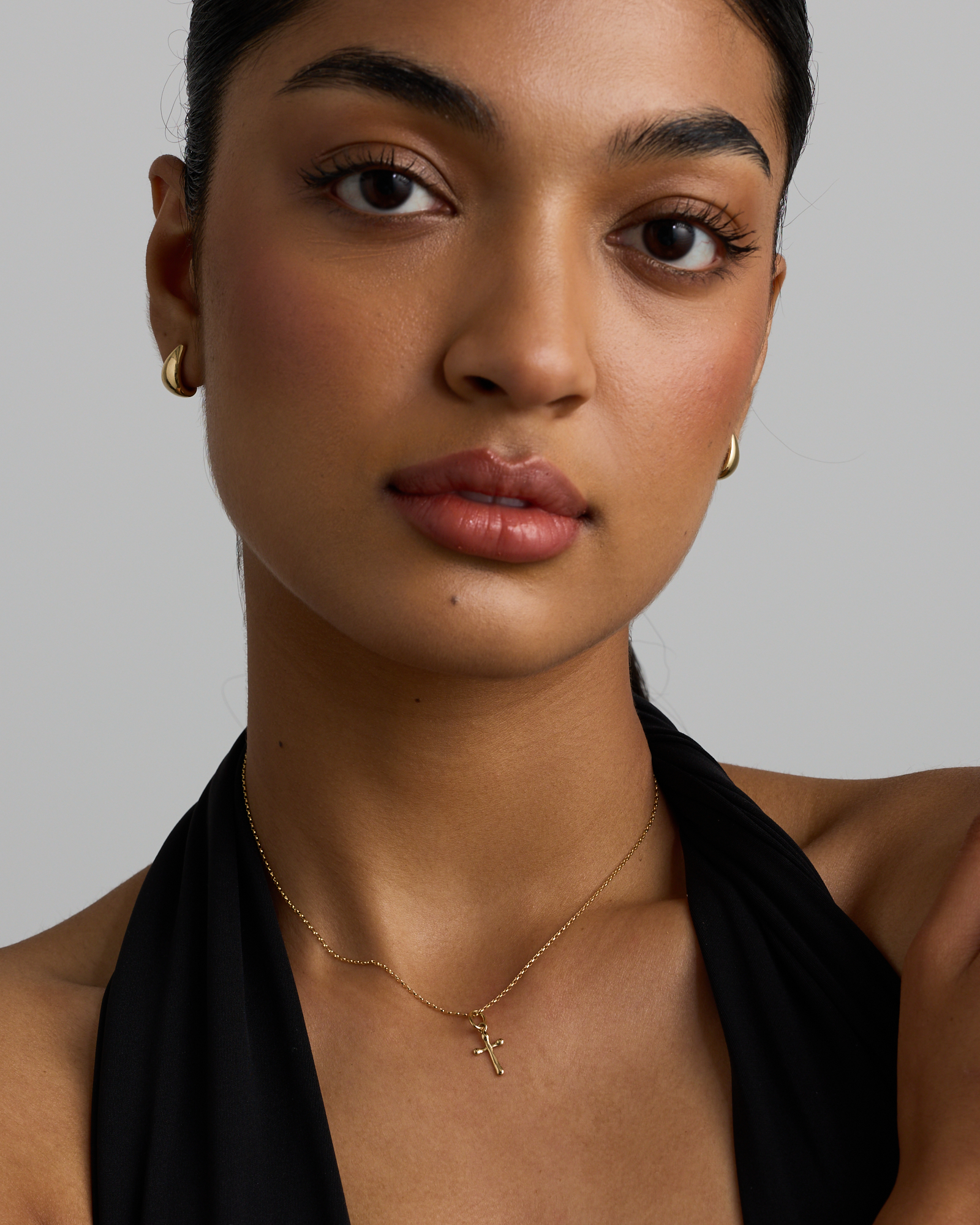 Cross Pendant in 10kt Yellow Gold