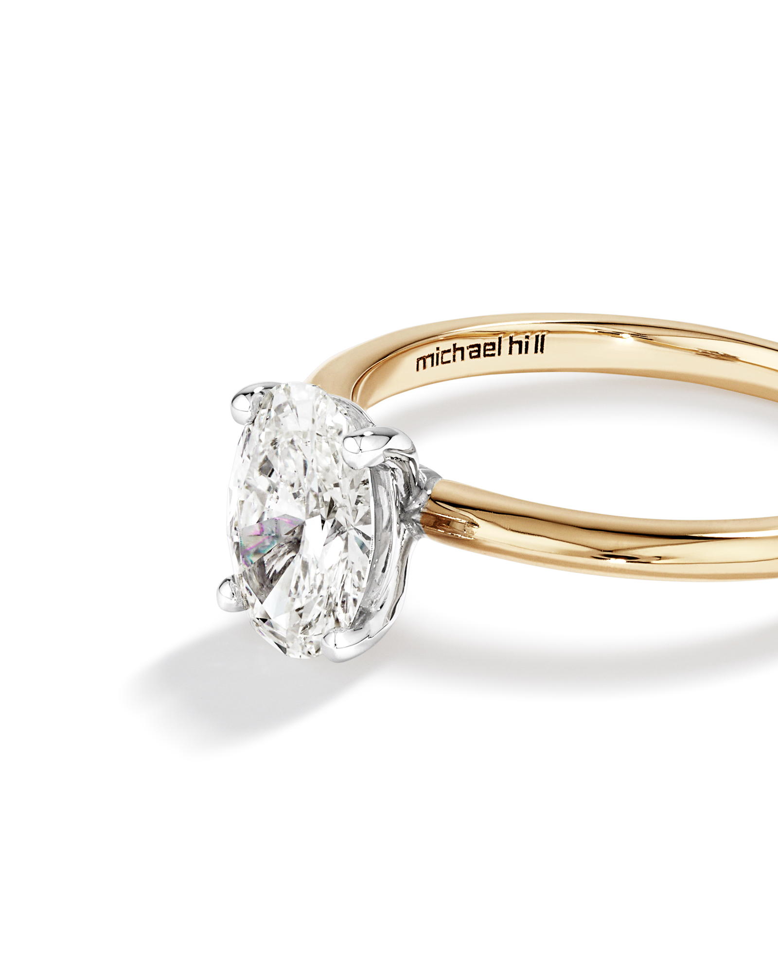 Bague De Fiançailles Solitaire En Diamant Laboratoire Ovale 1,25 Carat Poids Total Or Jaune Et Blanc 14 Carats