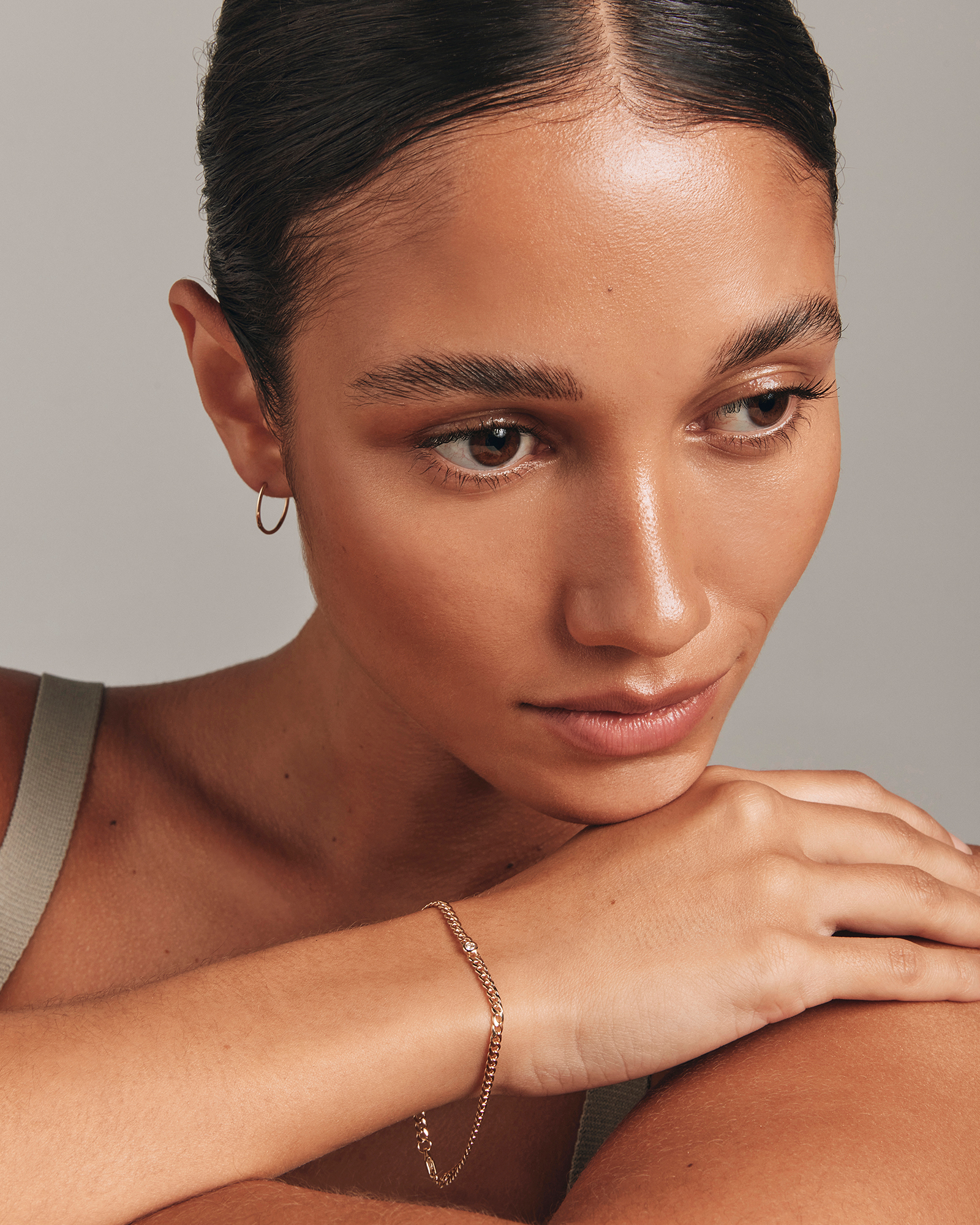 Bracelet à maille gourmette avec accent de diamant en or jaune 10 carats