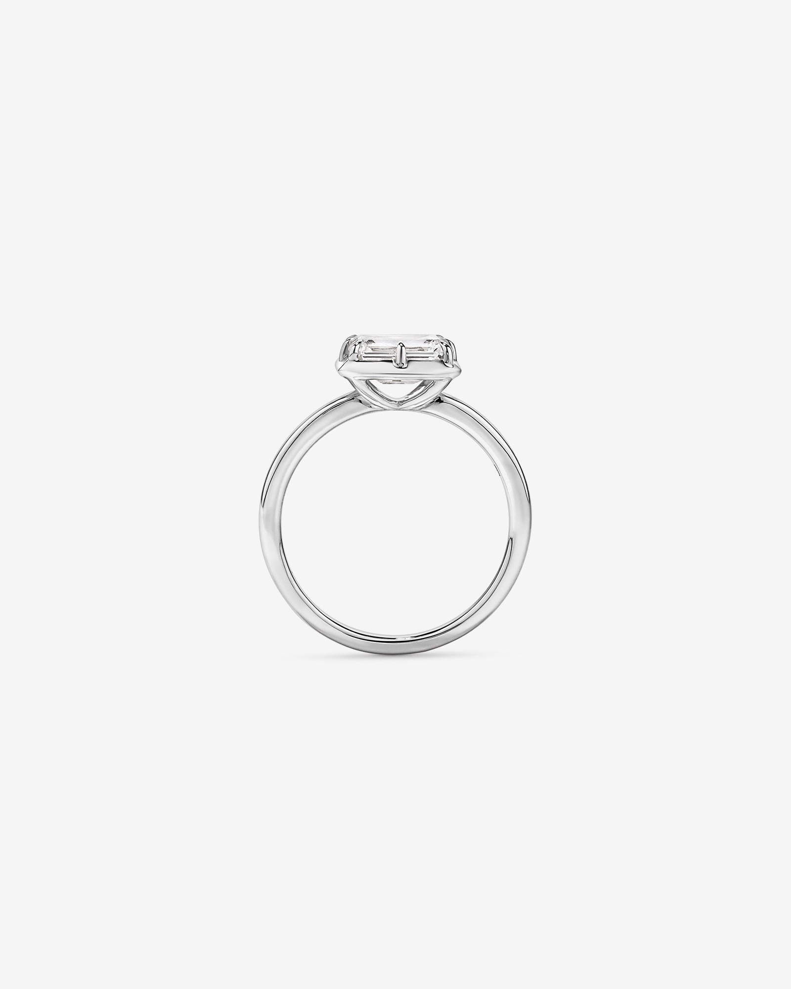 1.50TW Emerald Cut Laboratory-Grown Diamond Solitaire Ring 14kt Gold