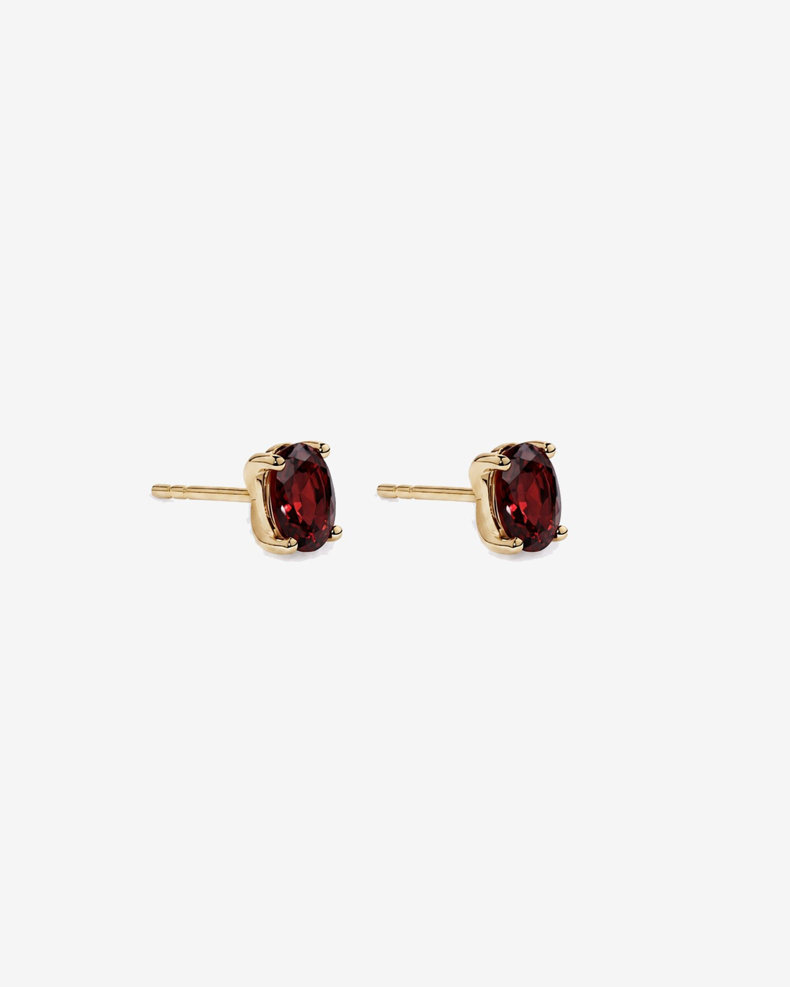 Oval Garnet Stud Earrings in 10kt Yellow Gold