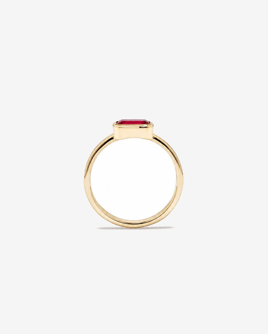 Bague Rubis créé sertie clos en or jaune 10 ct