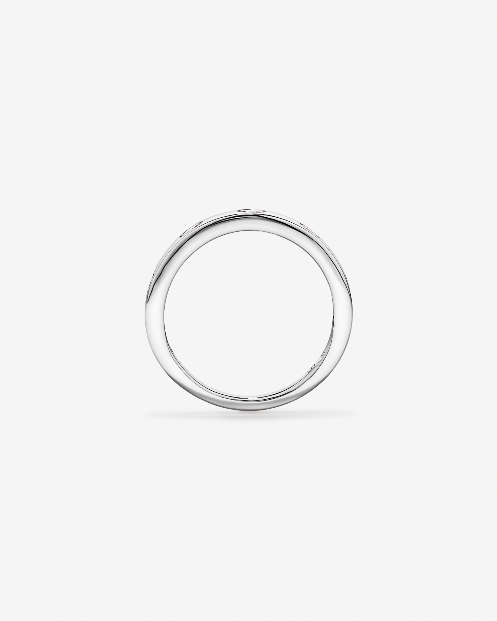 0.22TW Oval Laboratory-Grown Diamond Wedding Band 14kt Gold