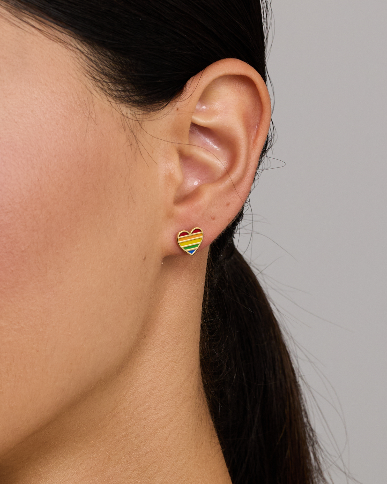 Heart Stud Earrings in 18Kt Vermeil with Enamel