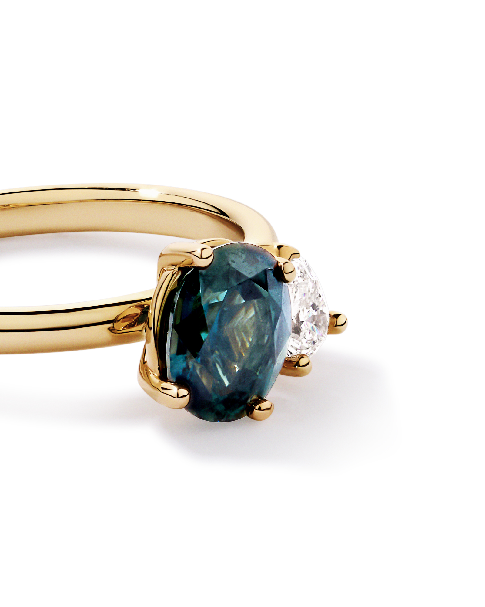 Australian Parti Sapphire & 0.30 Carat TW Diamond Toi Et Moi Ring 10kt Yellow Gold