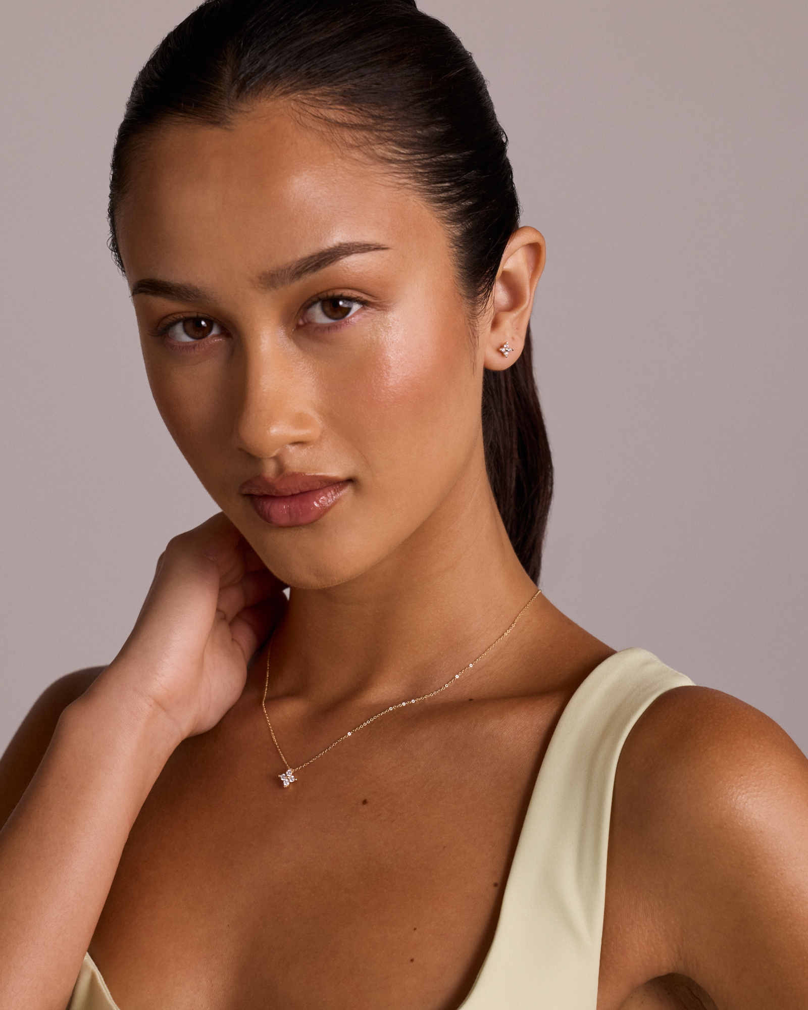 Flower Necklace and Stud Earrings Gift Set with Cubic Zirconia in 10kt Yellow Gold