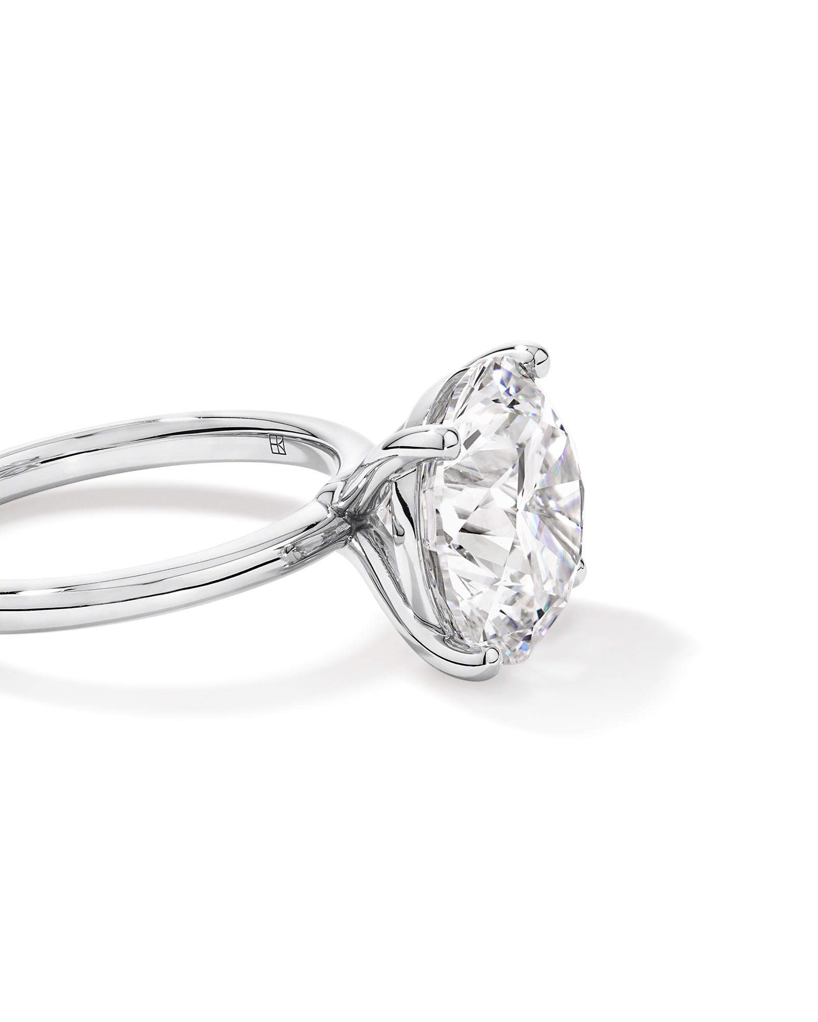 6.00 Carat TW Round Brilliant Laboratory-Grown Diamond Solitaire Engagement Ring Platinum