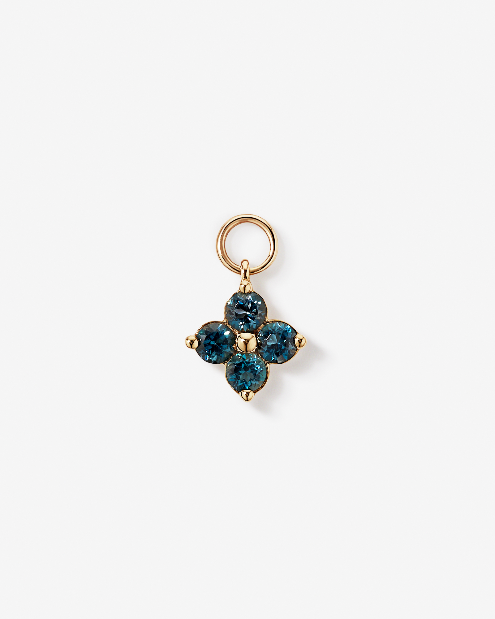 Charm d’oreille floral avec topaze bleu de Londres en or jaune 10 carats