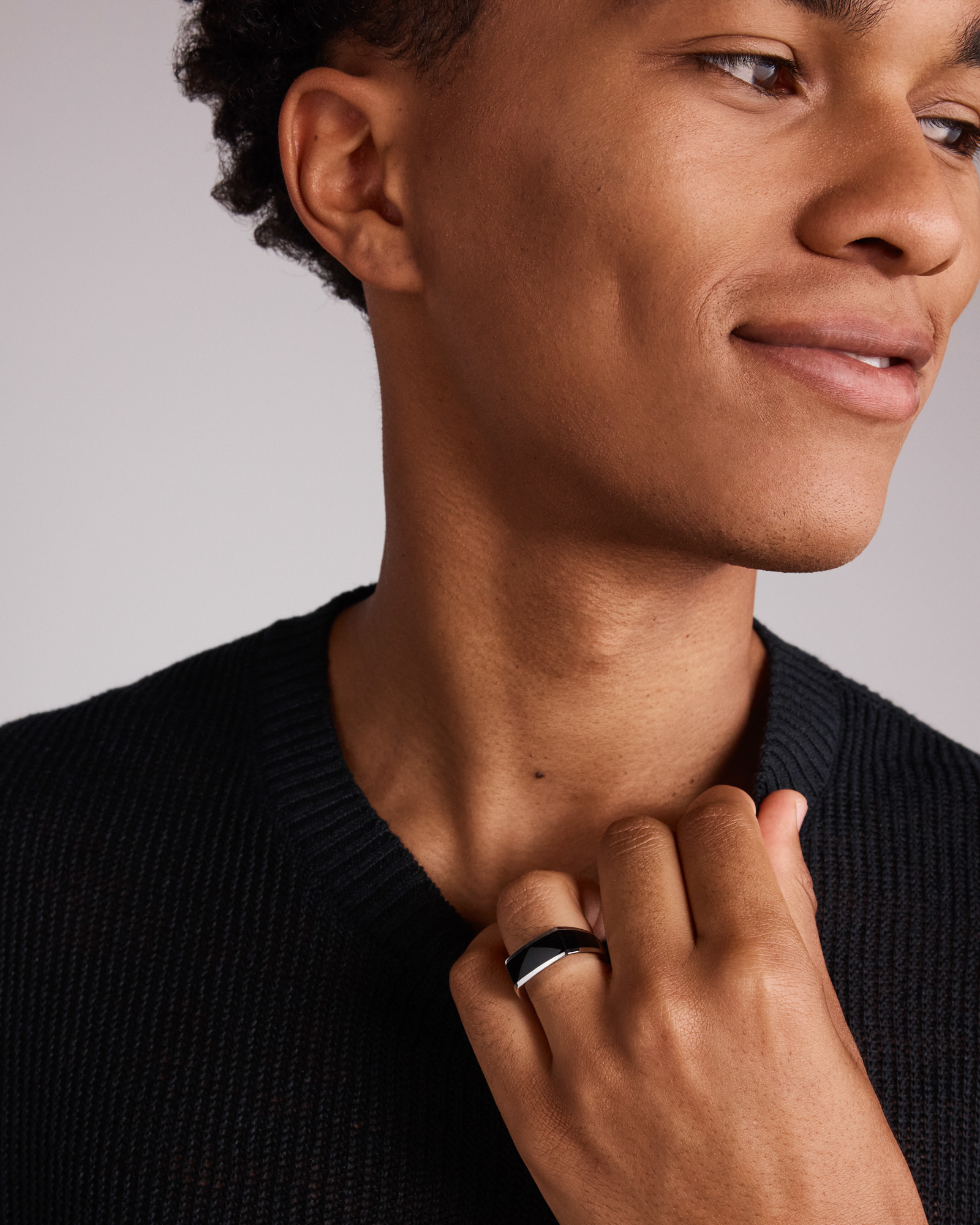 Bague chevalière rectangulaire pour homme avec pierre précieuse en onyx noir en argent sterling