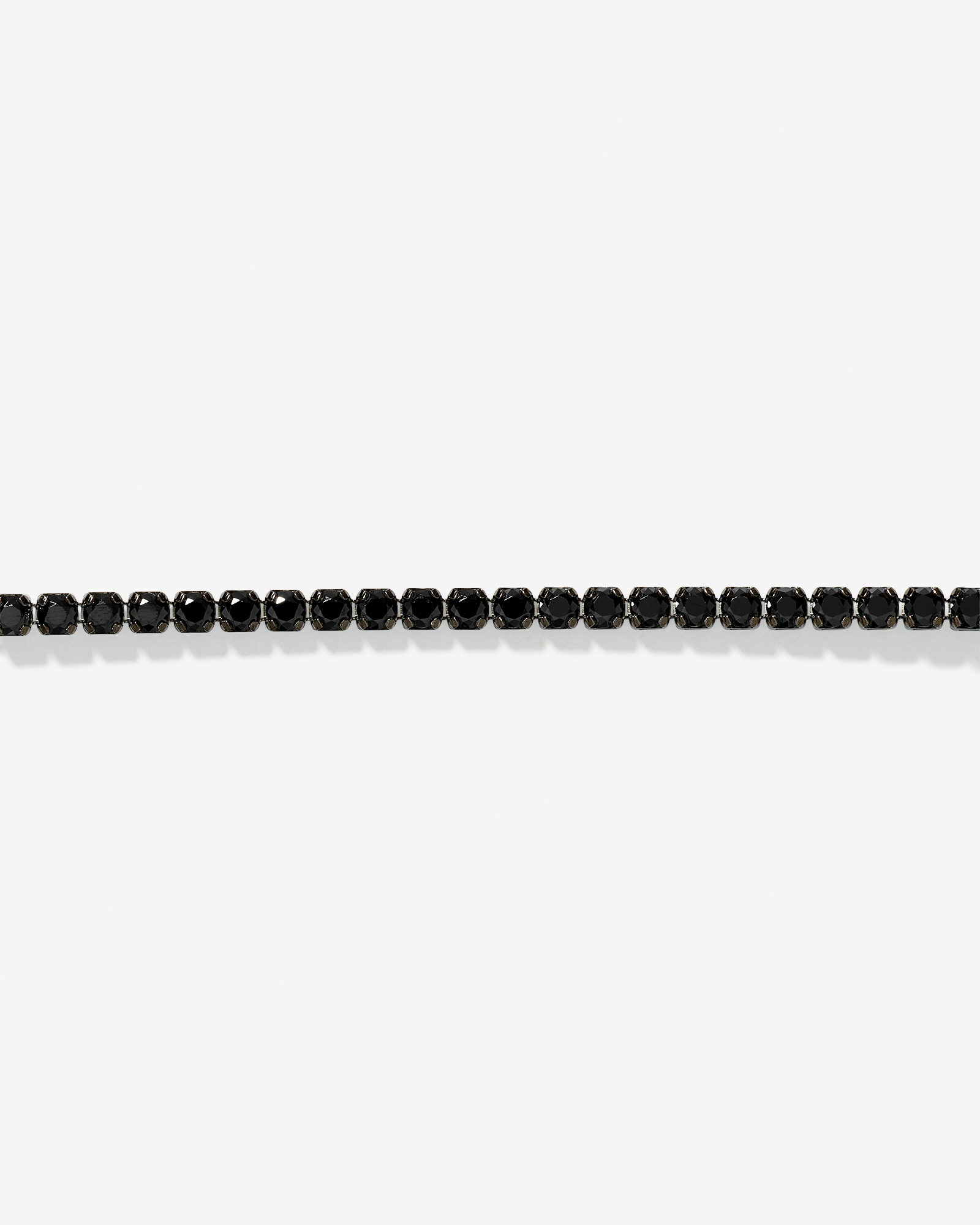 Collier de tennis en spinelle noir en argent sterling