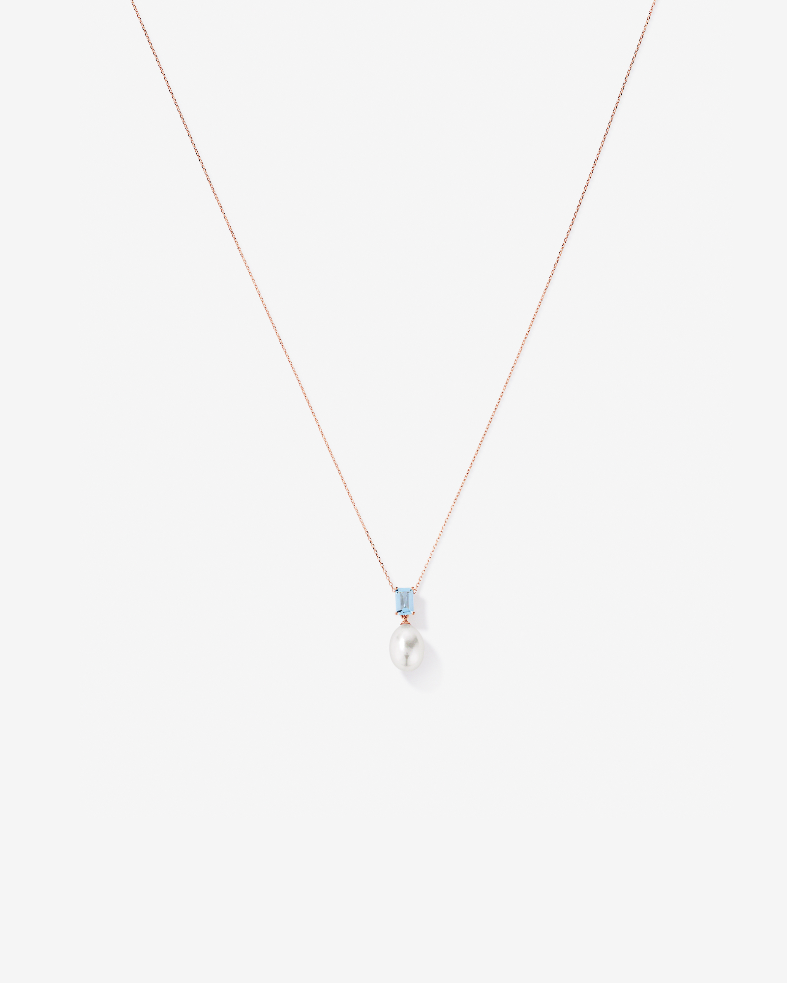 Collier pendentif en or rose 10 carats, orné d'aigue-marine et de perles de culture d'eau douce.