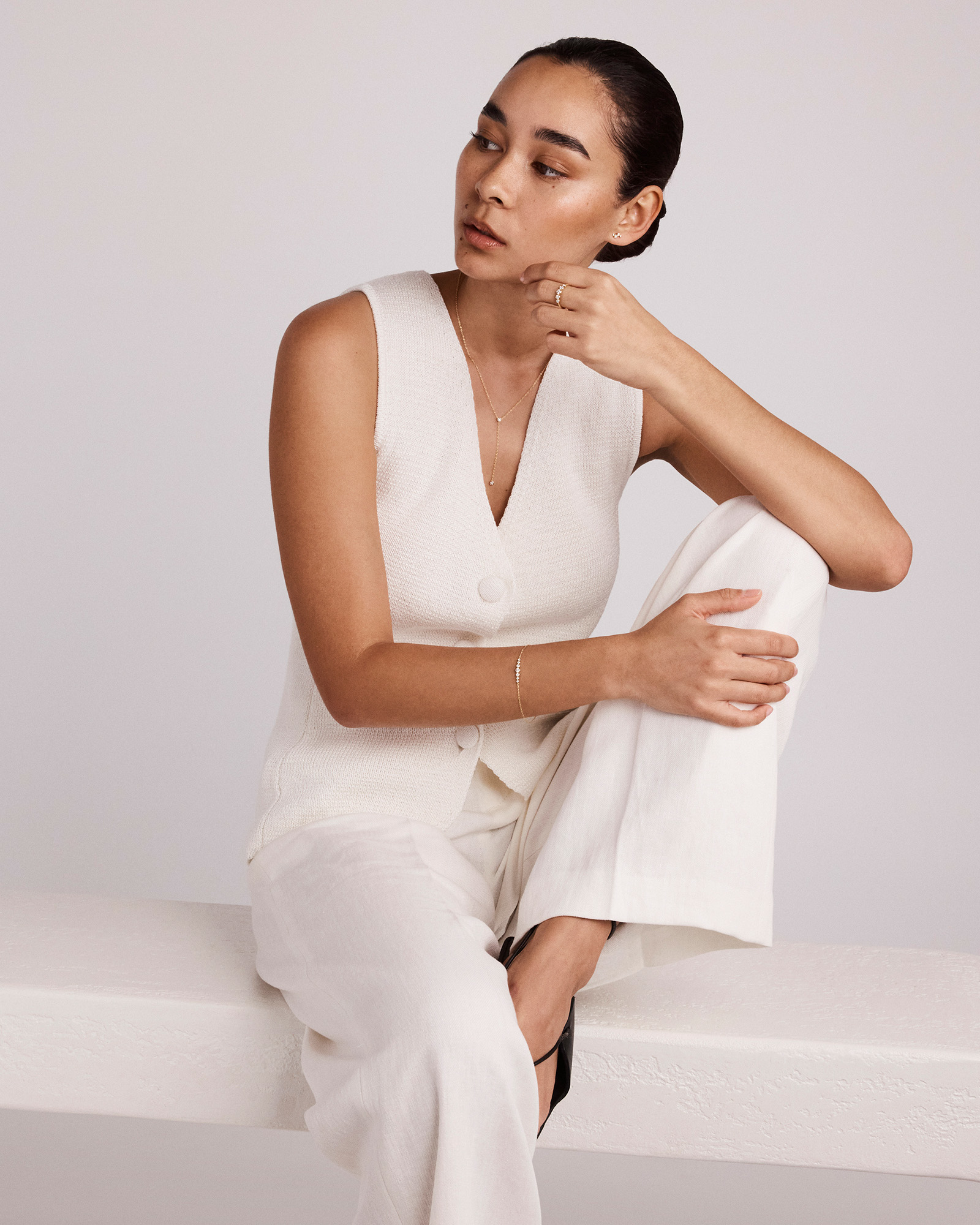 0,22 carat TW Bracelet rond brillant avec lunette graduée en or jaune 10 carats