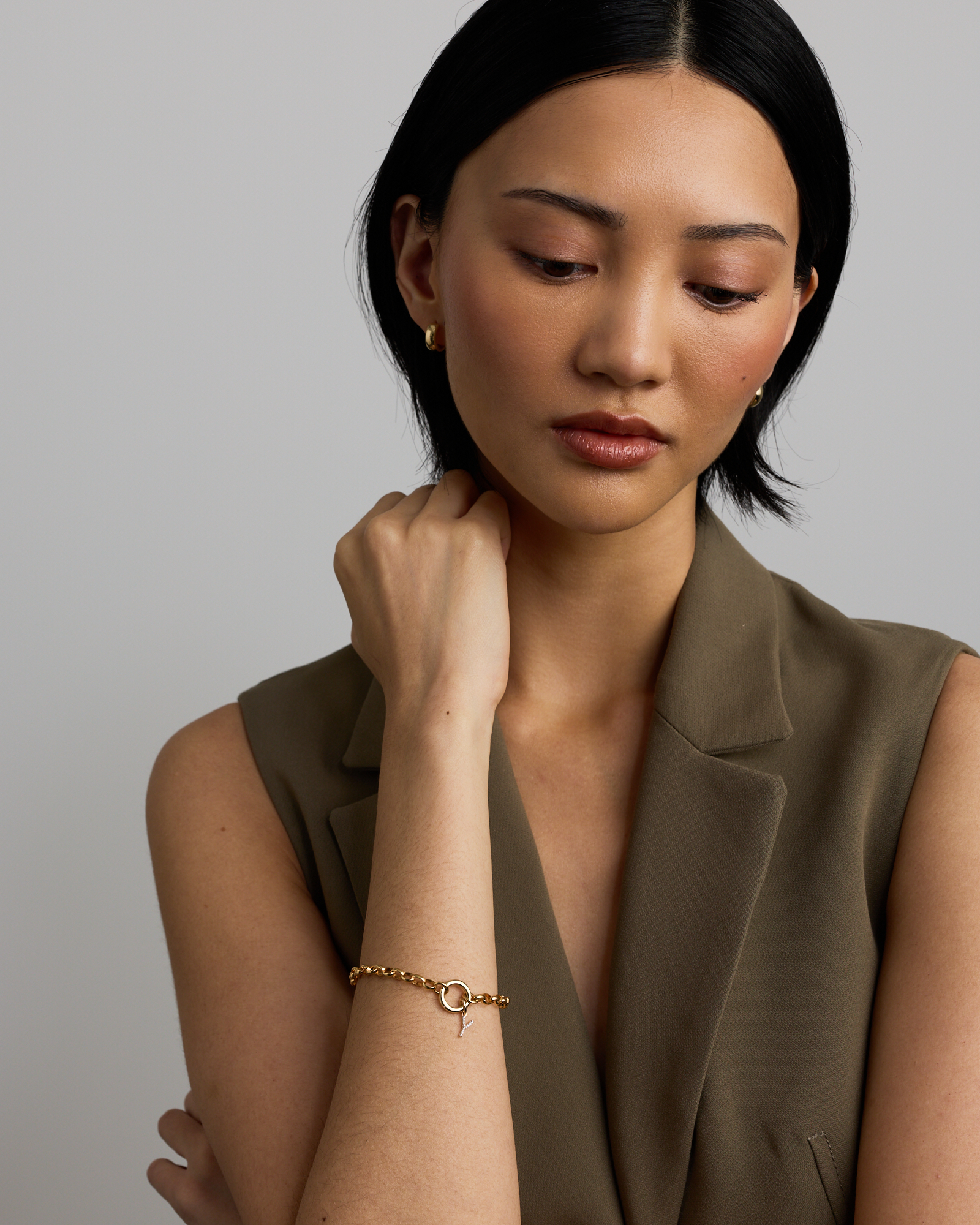 Diamond Letter Y Initial Pendant in 10kt Yellow Gold