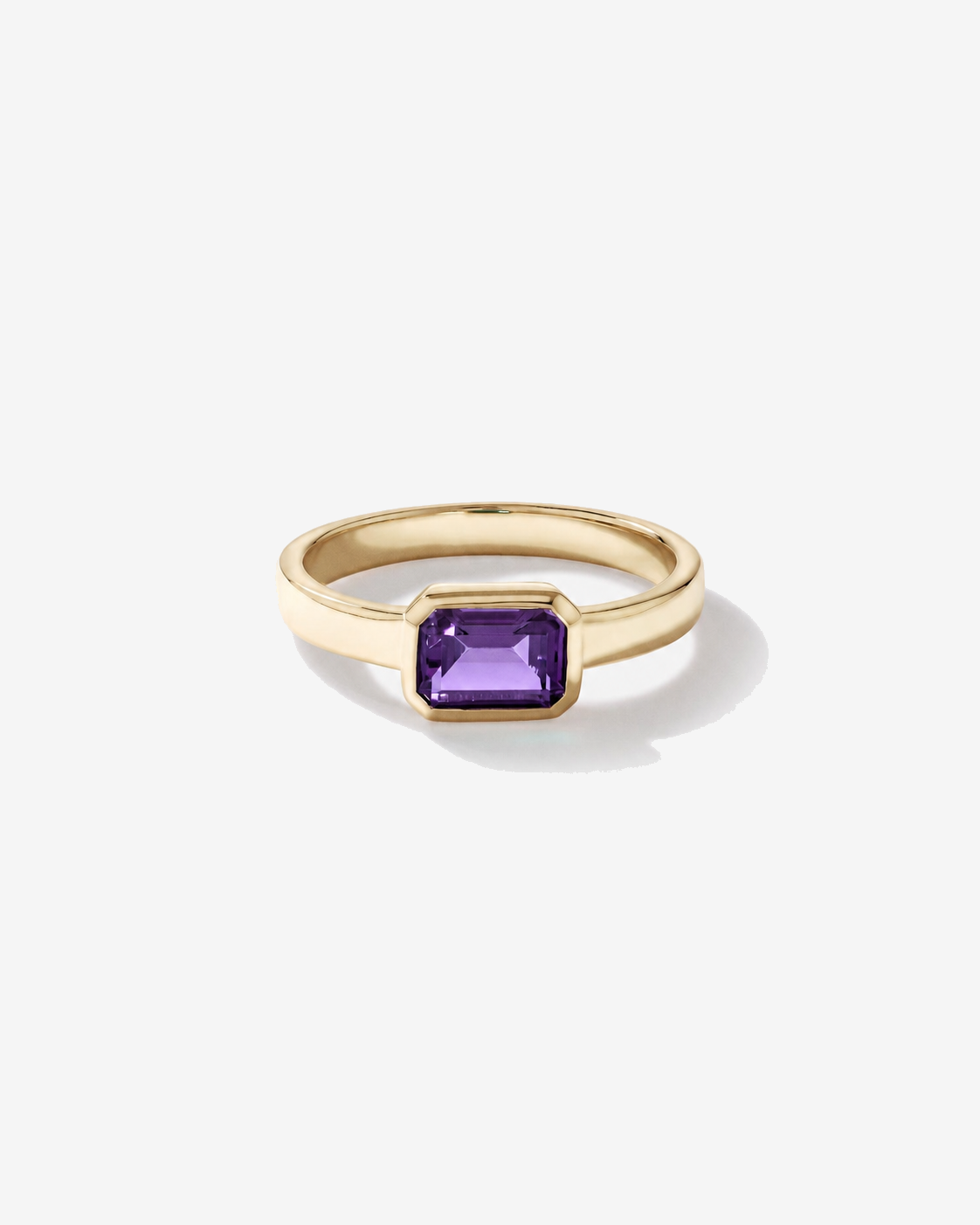 Amethyst Bezel Ring 10kt Yellow Gold