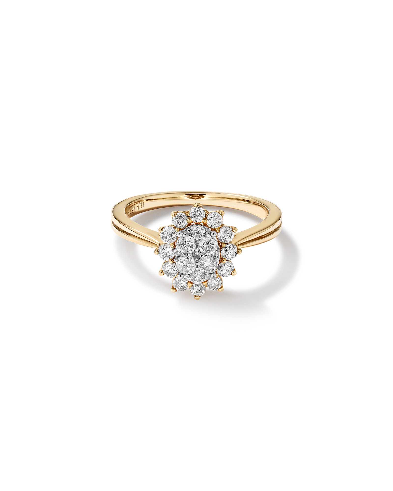 Bague fantaisie en or jaune 14 K avec pavé de diamants totalisant 0,62 ct