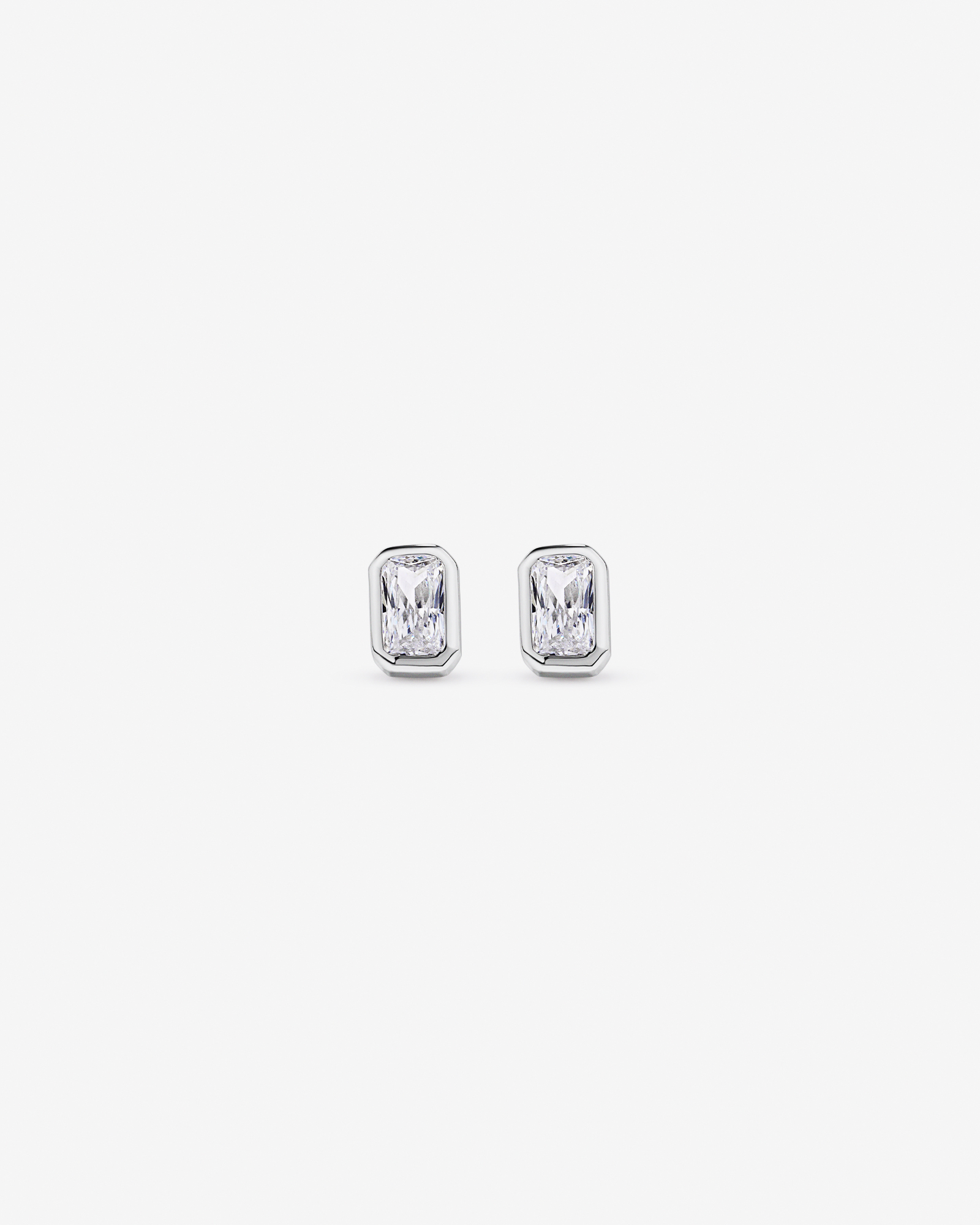 19cm Radiant-Cut Cubic Zirconia Bracelet and Stud Earring Gift Set in Sterling Silver