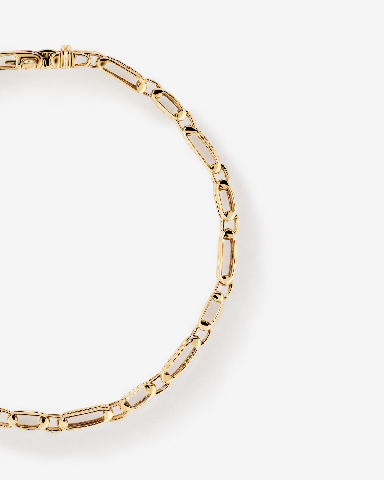 Bracelet de 21 cm en or jaune 10 K et rhodium noir à diamants noirs totalisant 0,43 ct