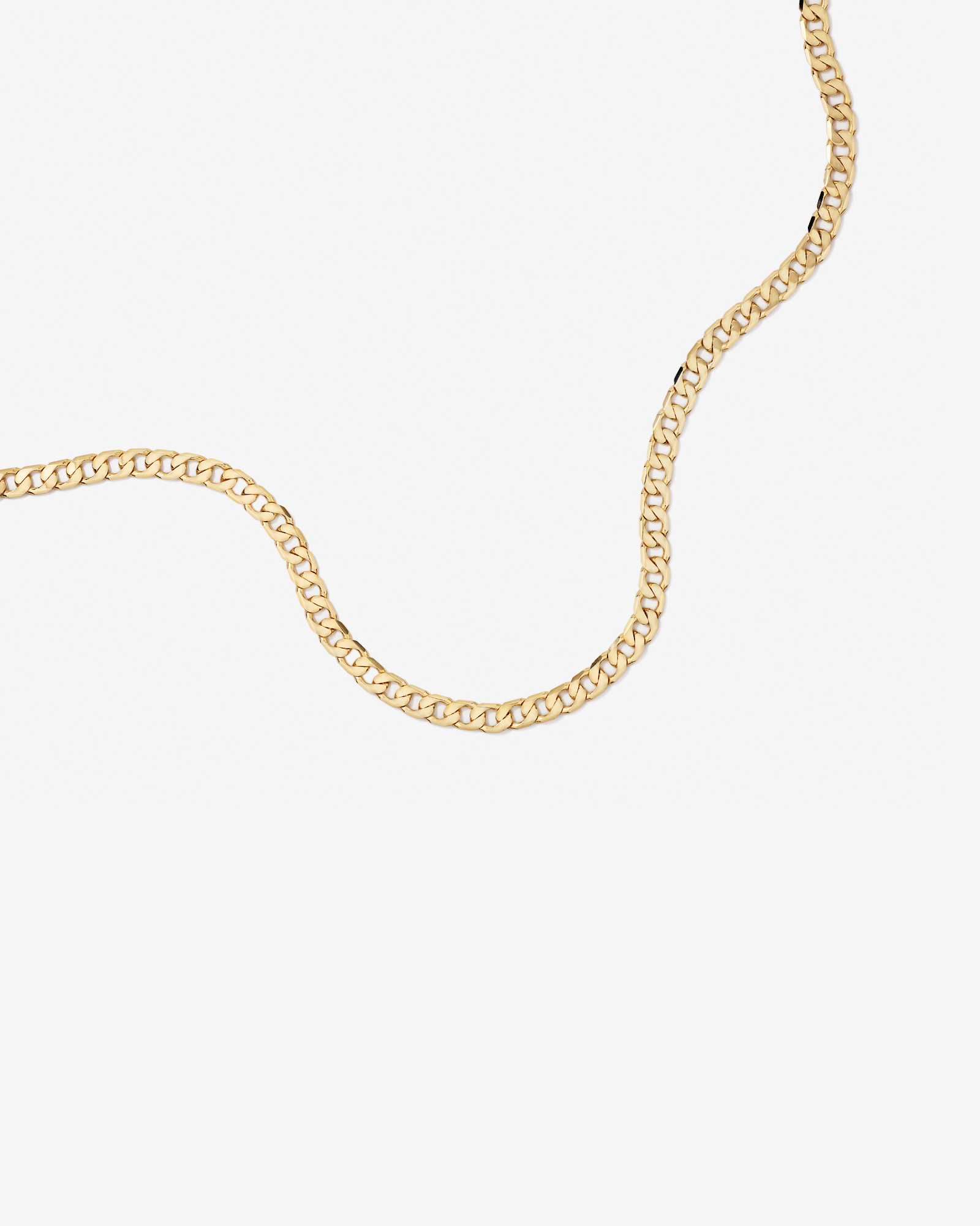 55cm (9") 8.87mm Flat Beveled Curb Chain in 10kt Yellow Gold