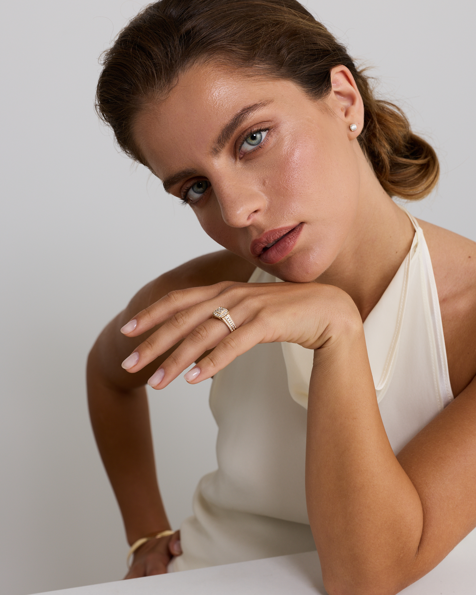 0.85 Carat TW Cushion-Shaped Diamond Cluster Ring 10kt Yellow Gold