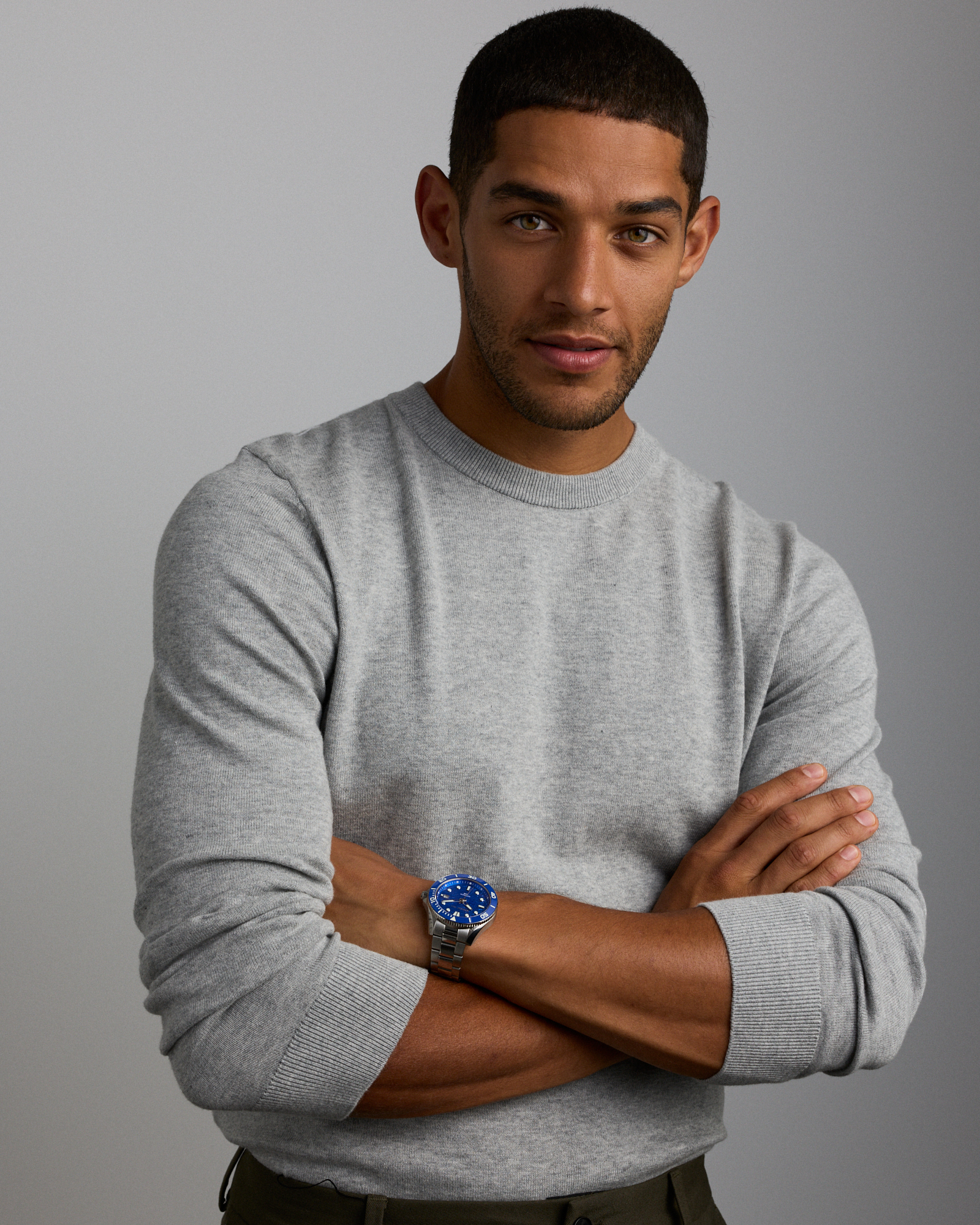 Montre de plongeur pour hommes en acier inoxydable