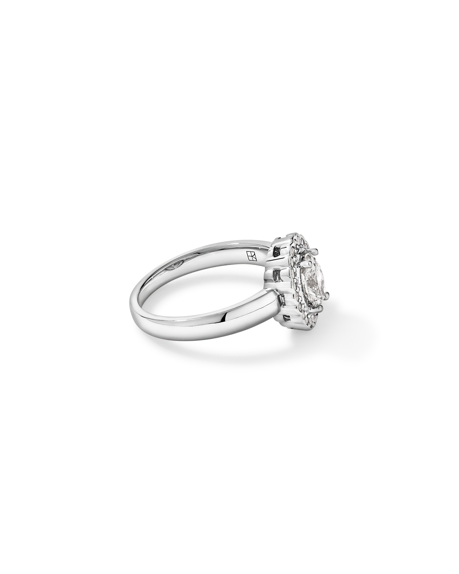 Carat TW Oval Diamond Floral Halo Ring 14kt White Gold