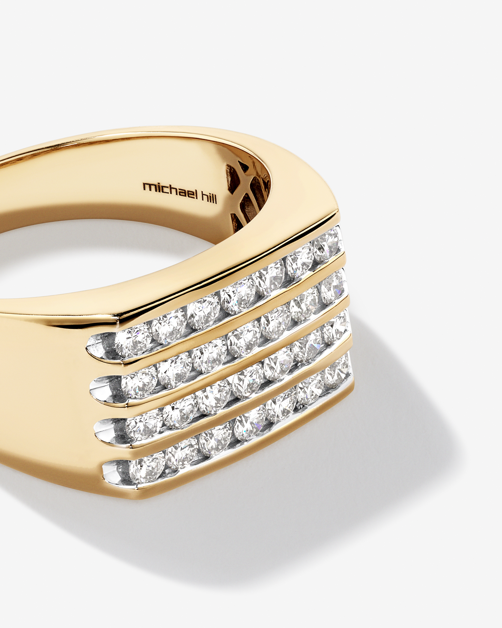 Bague en or jaune 10 K avec diamants totalisant 1 ct pour homme