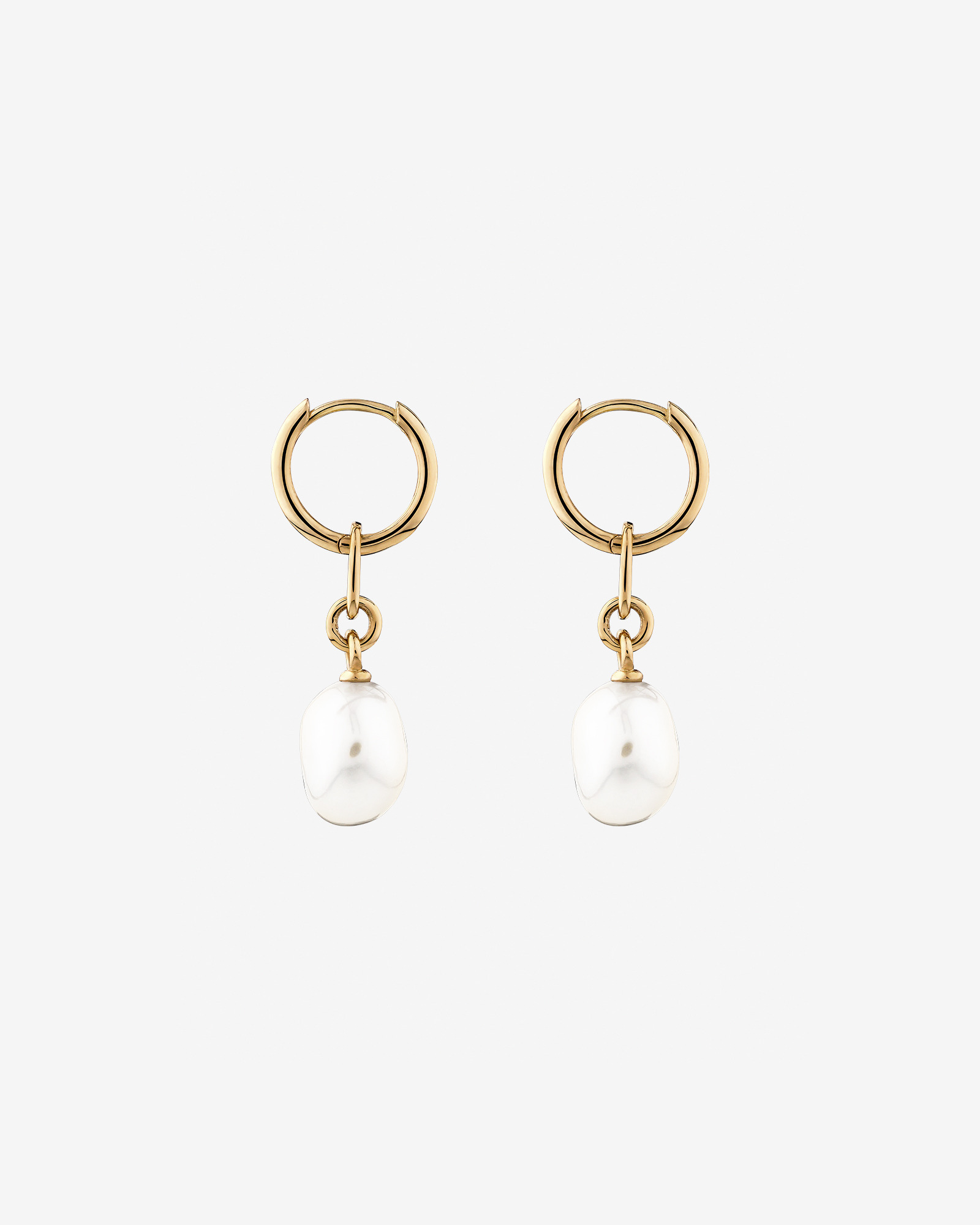 Drop Earrings with Cultured Freshwater Baroque Pearl in 10kt Yellow Gold