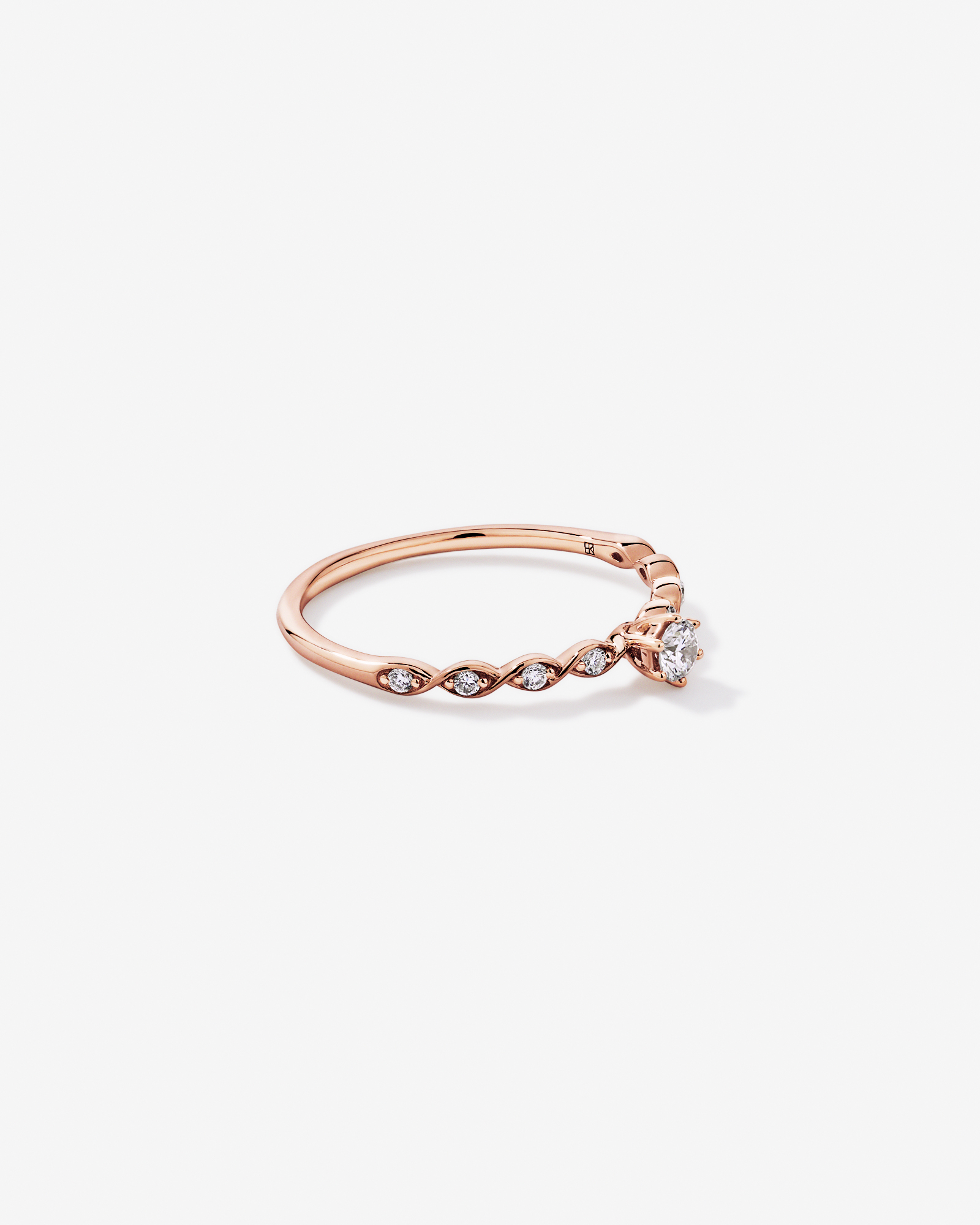 0.17TW Round Brilliant Laboratory-Grown Diamond Promise Ring 10kt Rose Gold