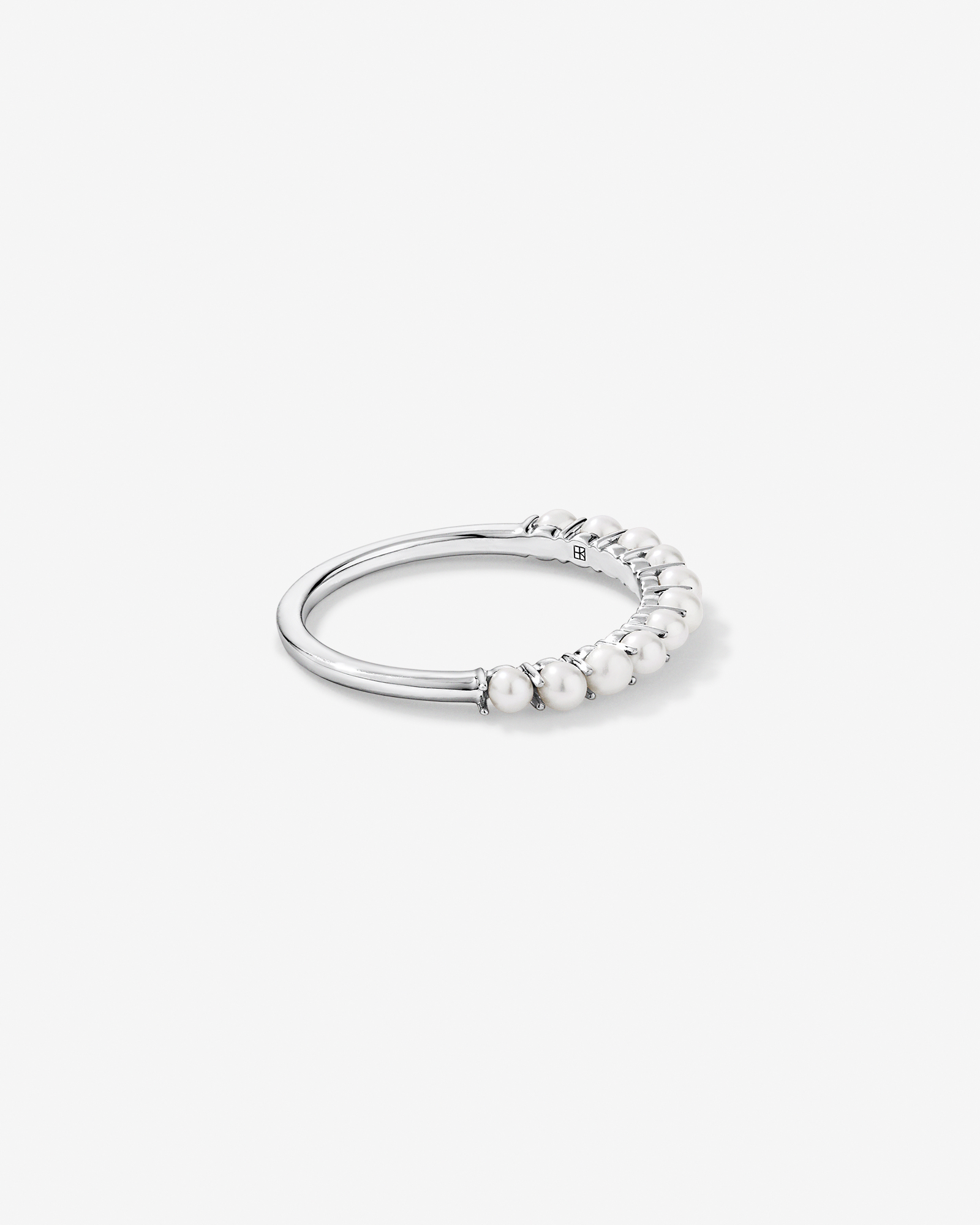 Anneau en perle d’eau douce cultivée or blanc 10 carats