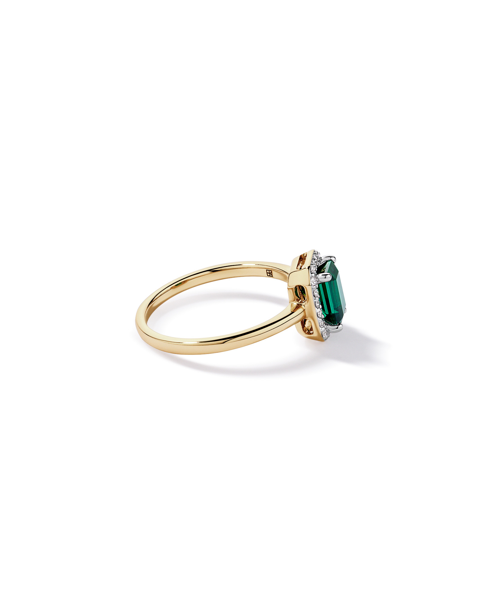 Création de la bague halo en diamant émeraude & 0.10TW cultivée laboratoire or jaune 10 carats et Rhodium