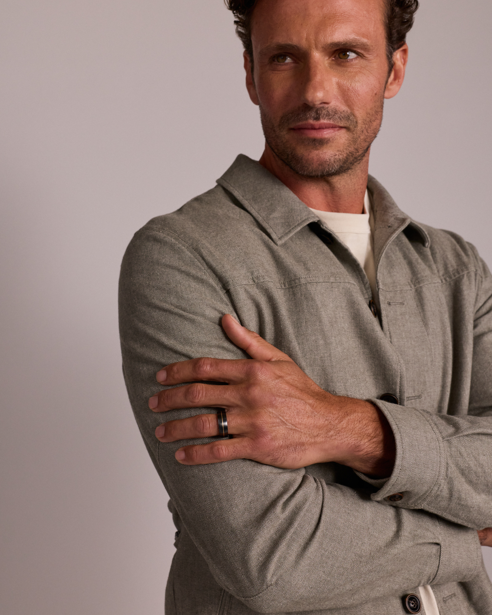 Ring in Black Titanium with Fine 10kt Yellow Gold Inlay